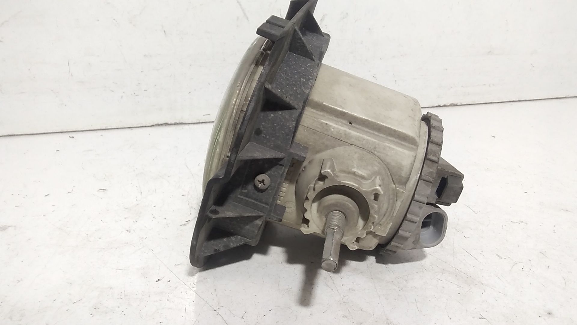 Proiettore Fendinebbia Sinistro 1357925080 Usato