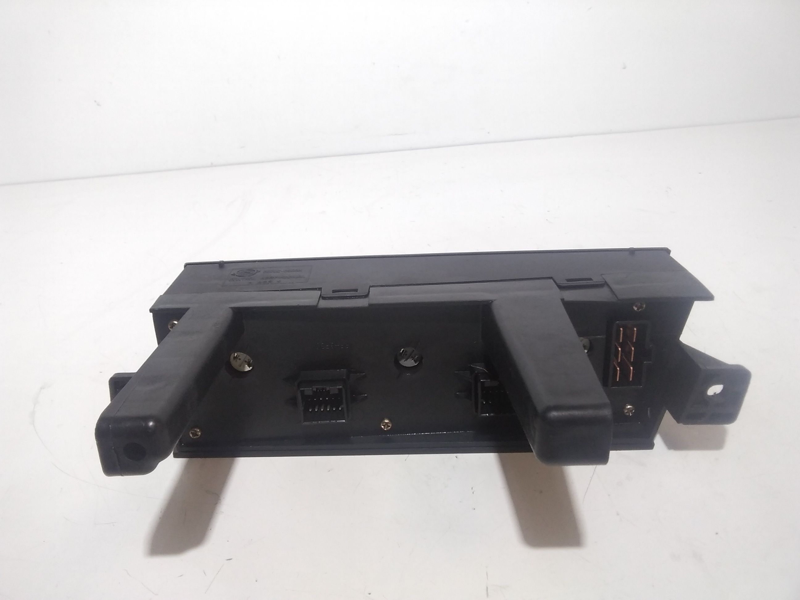 Blocco Comando Climatizzazione 6870009001HCC Usato