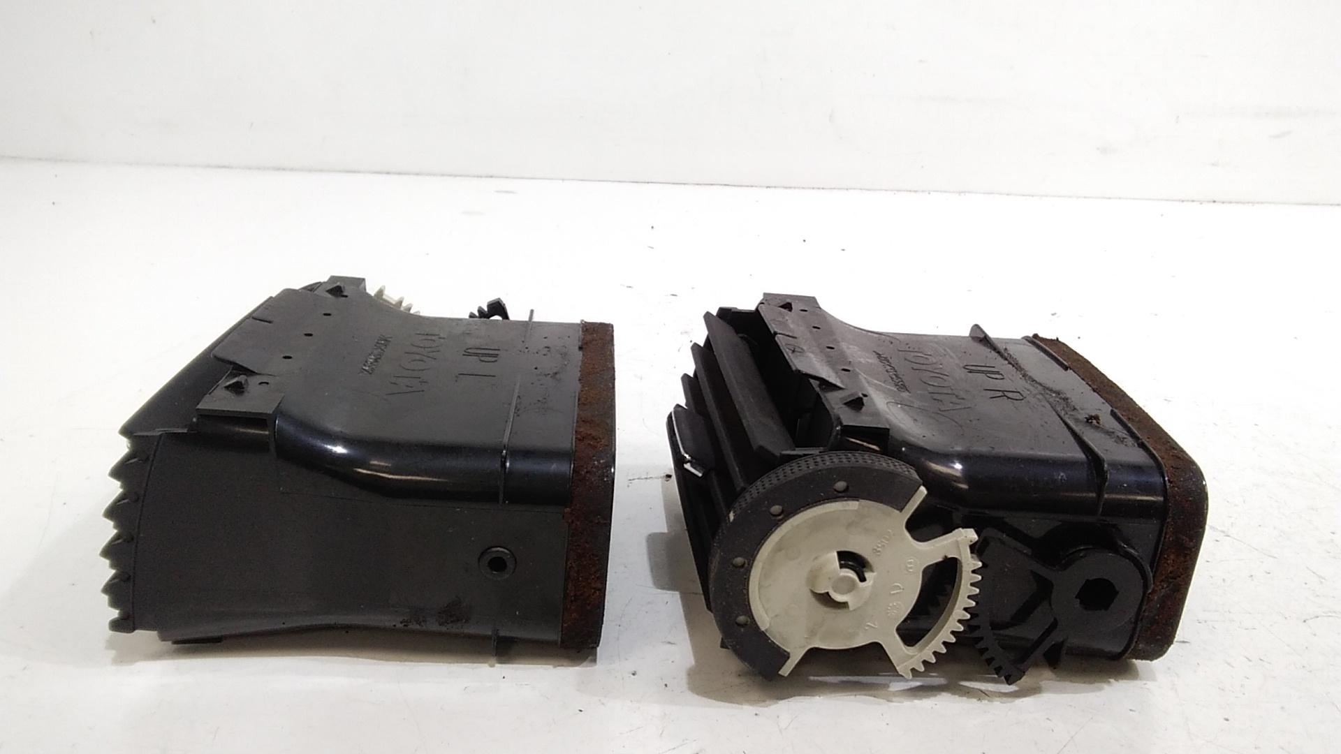 Condotto Aria Bocchette Centr. Sup. Cruscotto 884840020 Usato