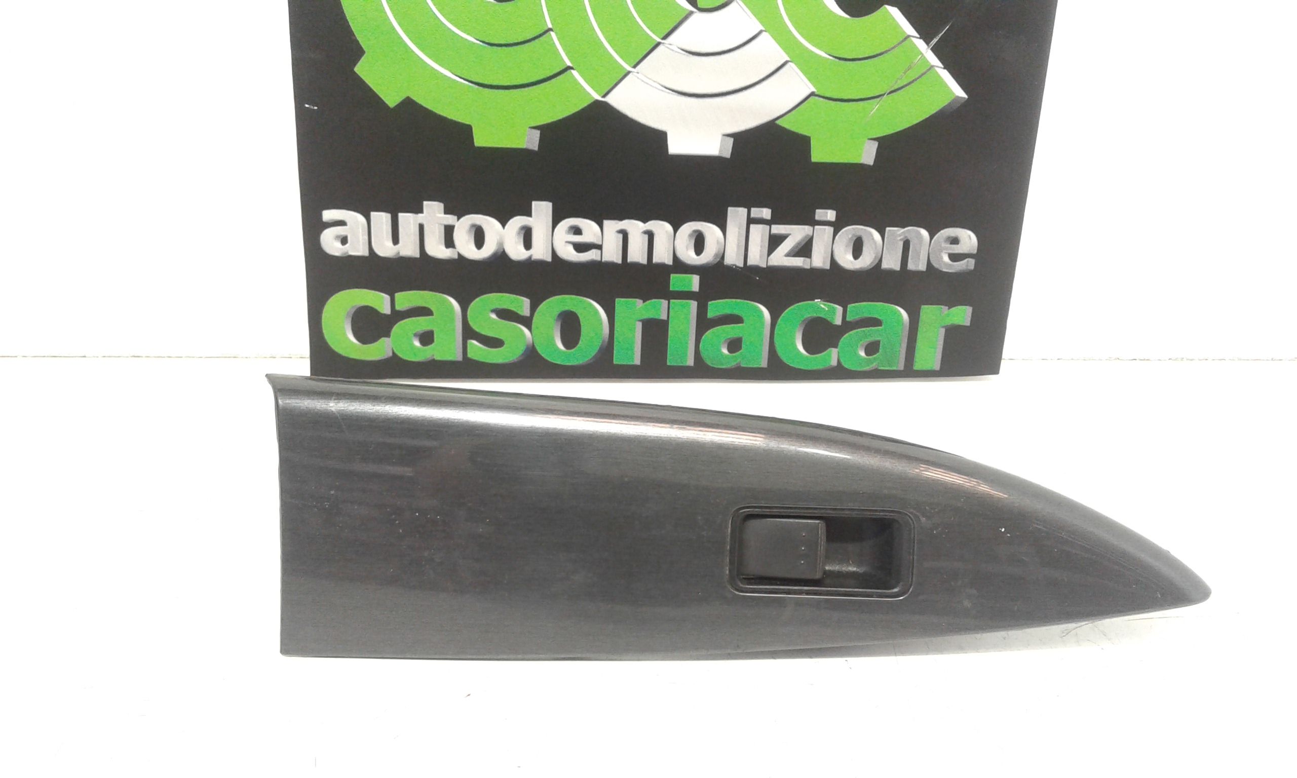 Interruttore Alzacristalli Porta Ant. Destro Usato
