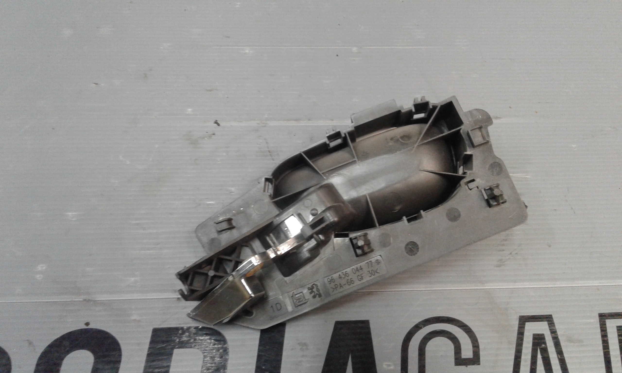 Maniglia Int. Apertura Porta Ant. Destro Usato