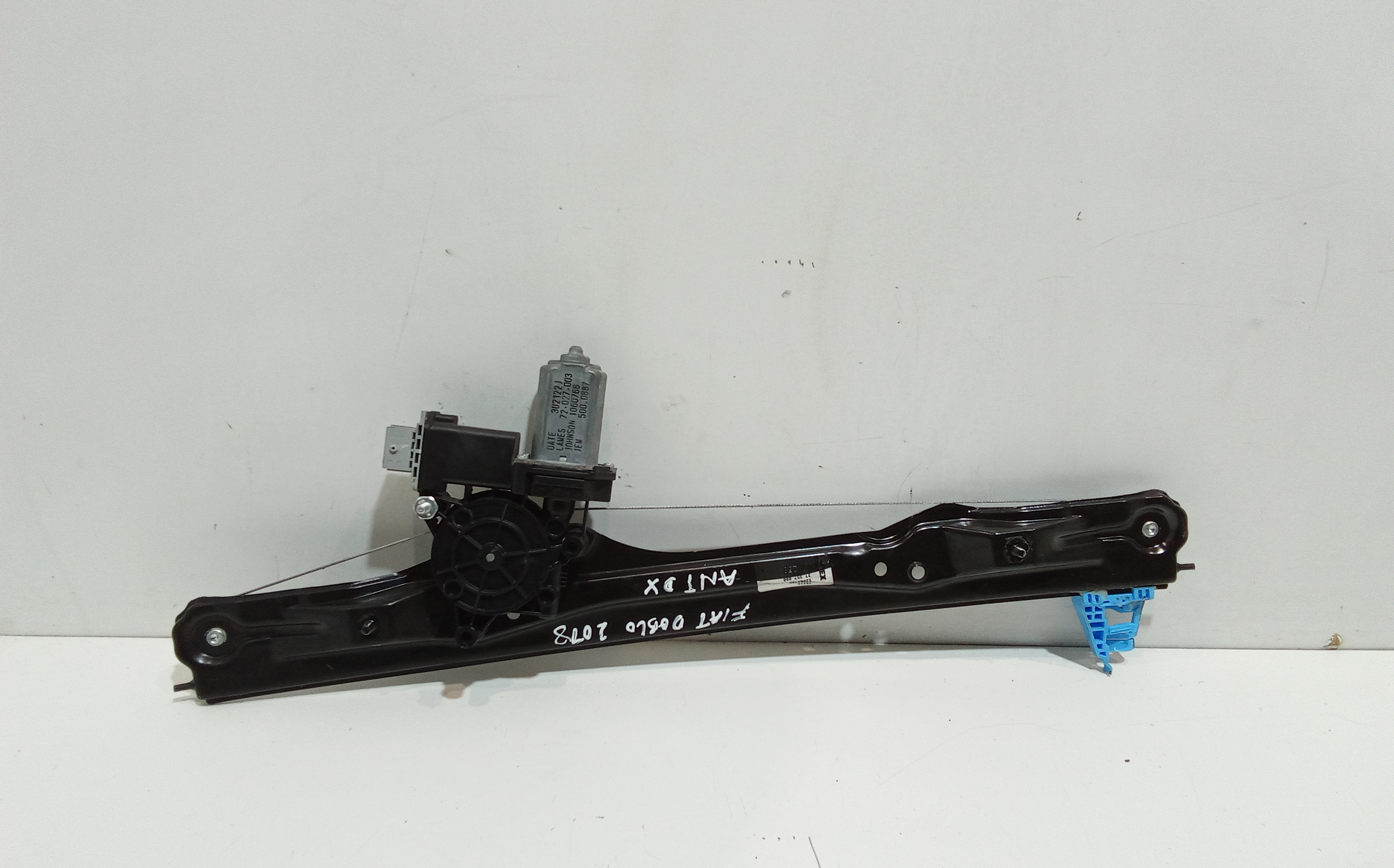 Alzacristallo Porta Ant. Destro Usato