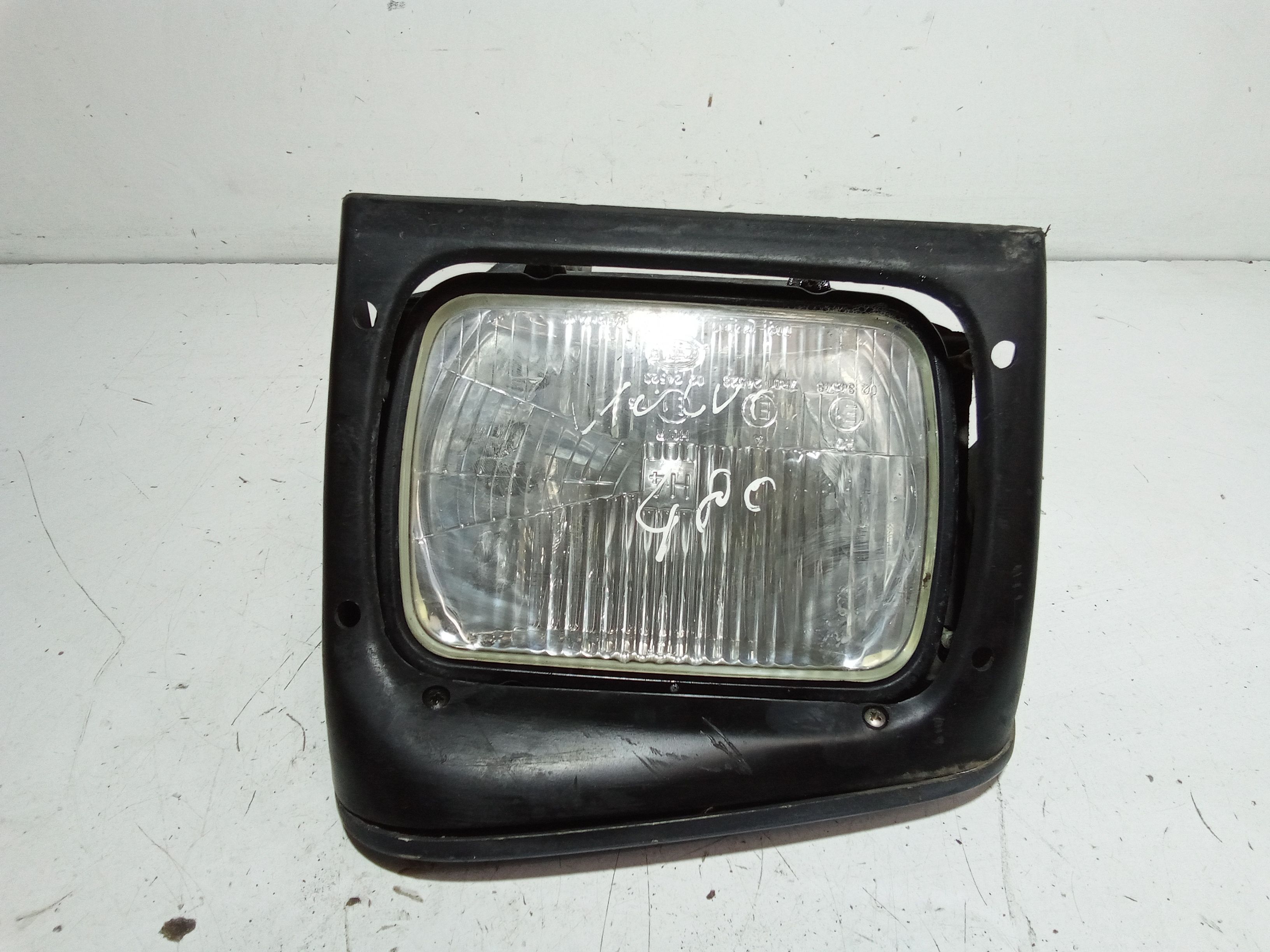 Proiettore Destro Usato