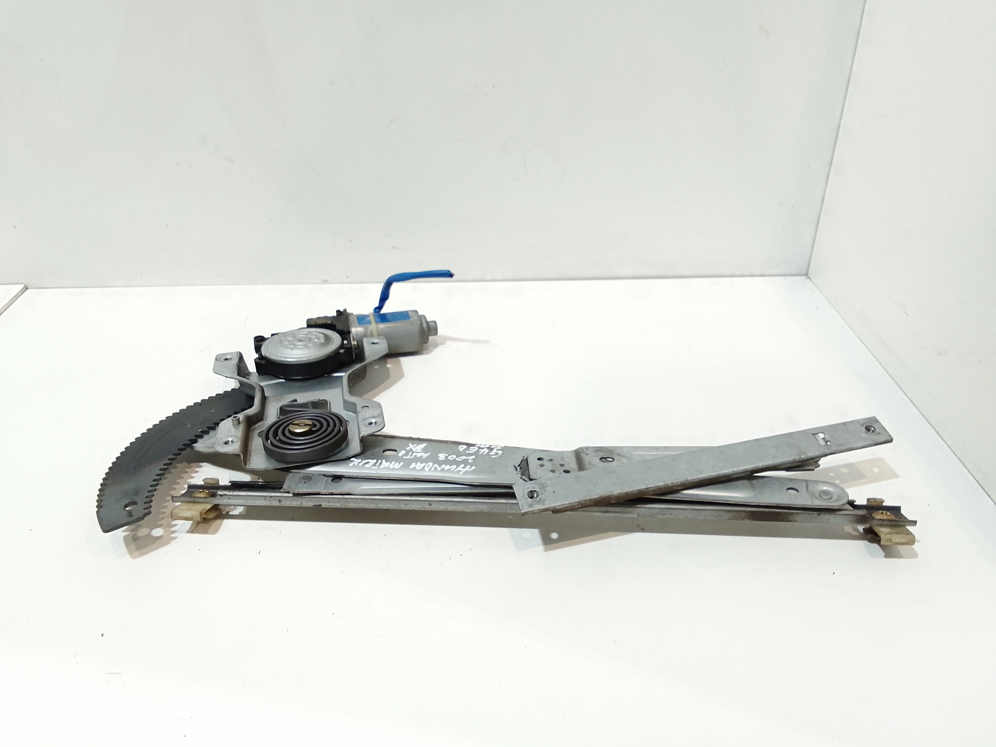 Alzacristallo Porta Ant. Destro 8240217000 Usato