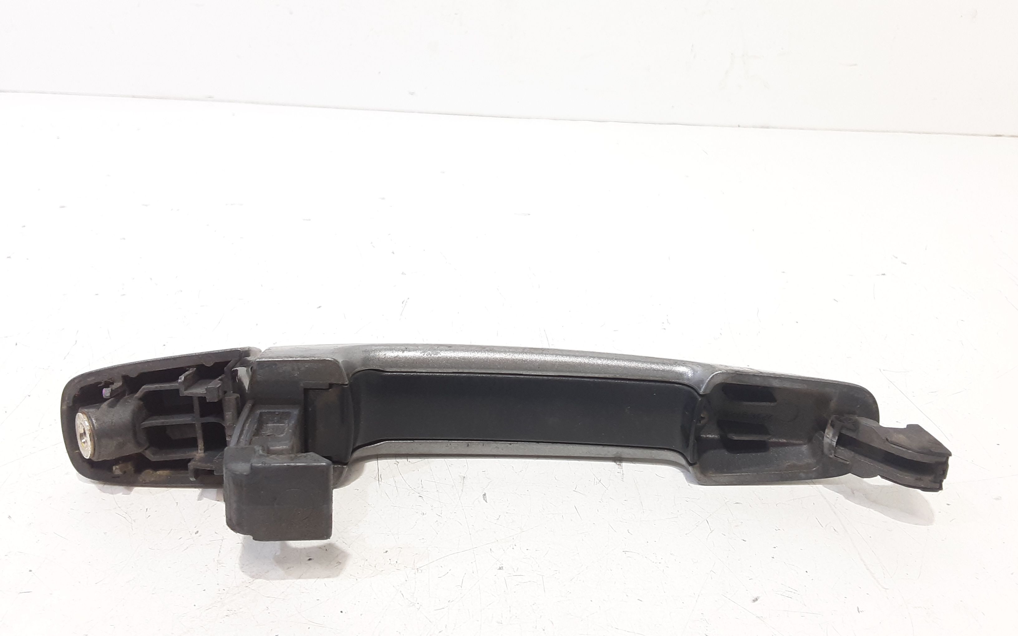 Maniglia Porta Ant. Destro 8281063811ZCC Usato