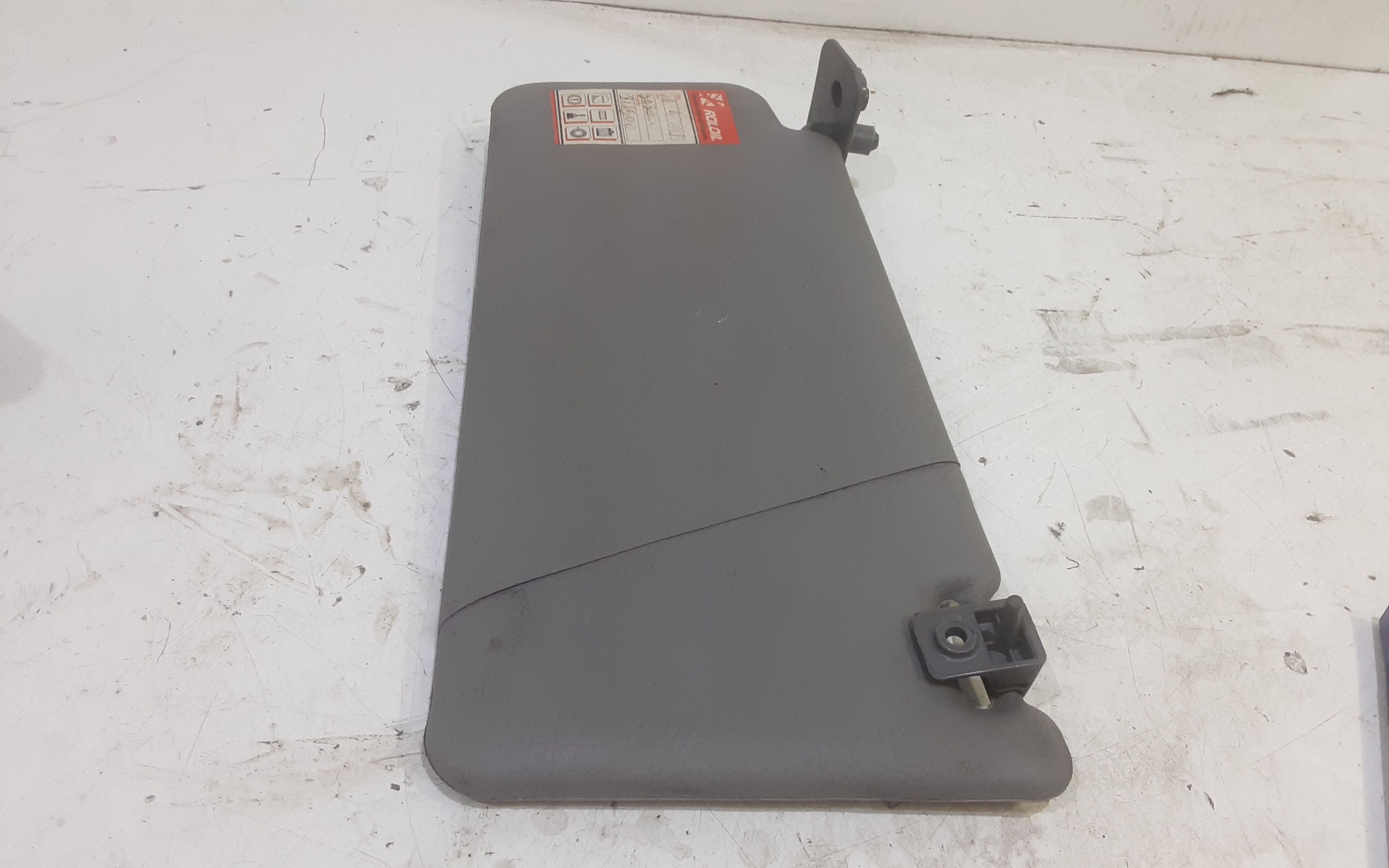 Aletta Parasole Parabrezza Sinistro Usato