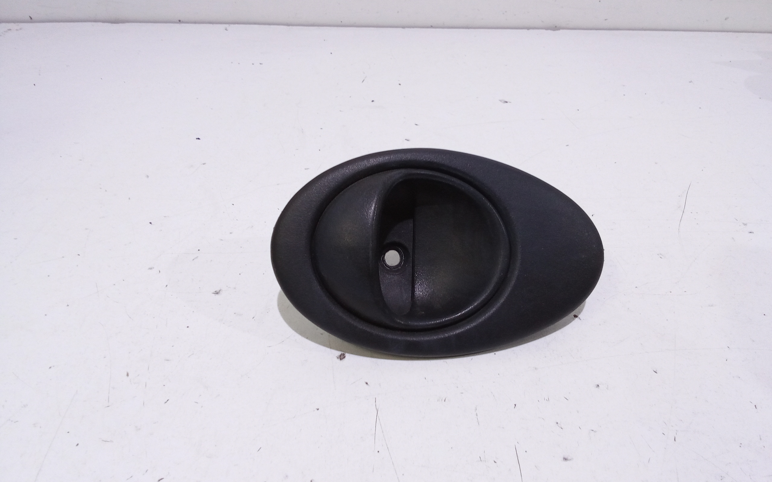 Maniglia Int. Apertura Porta Ant. Destro Usato