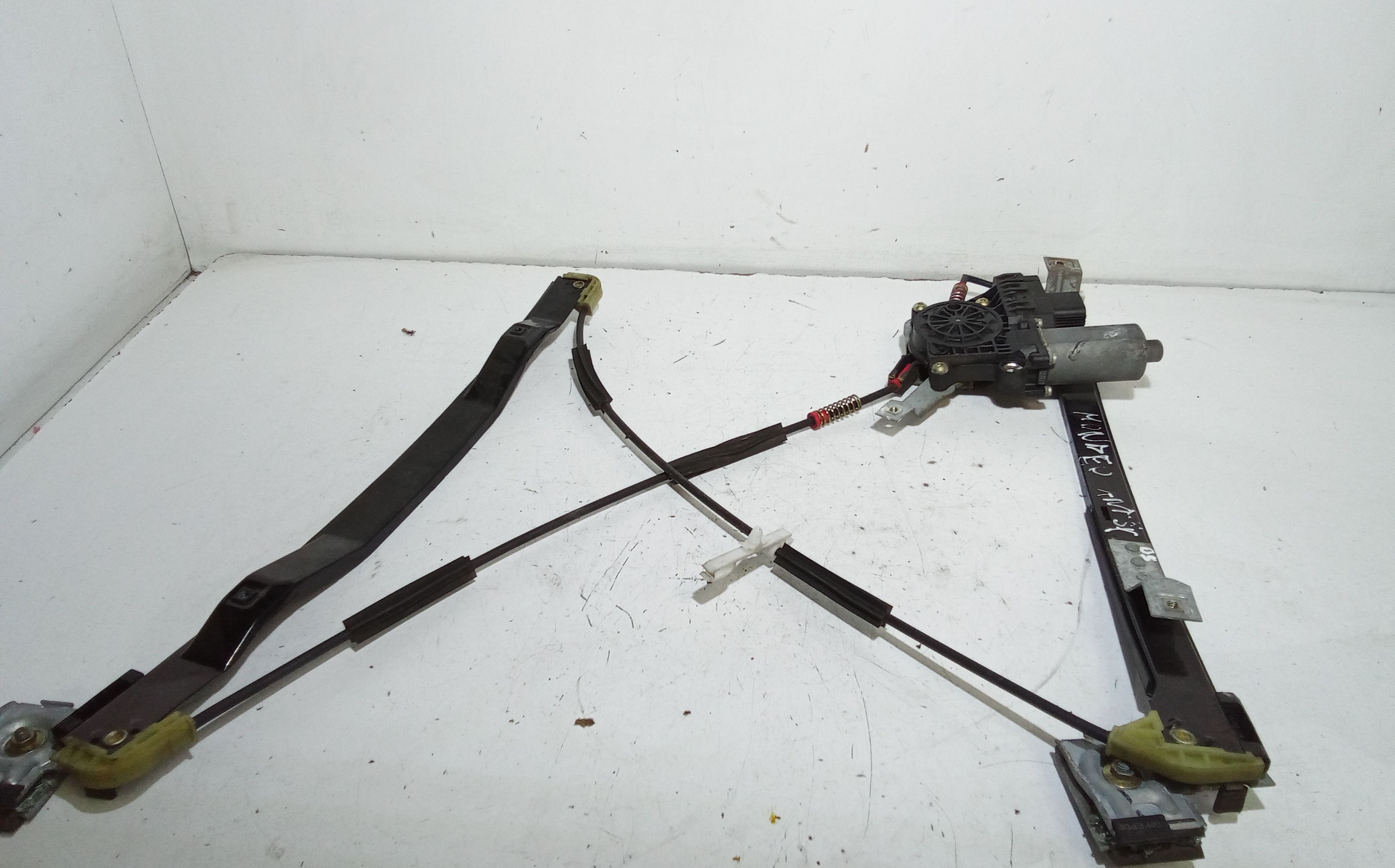 Alzacristallo Porta Ant. Sinistro Usato