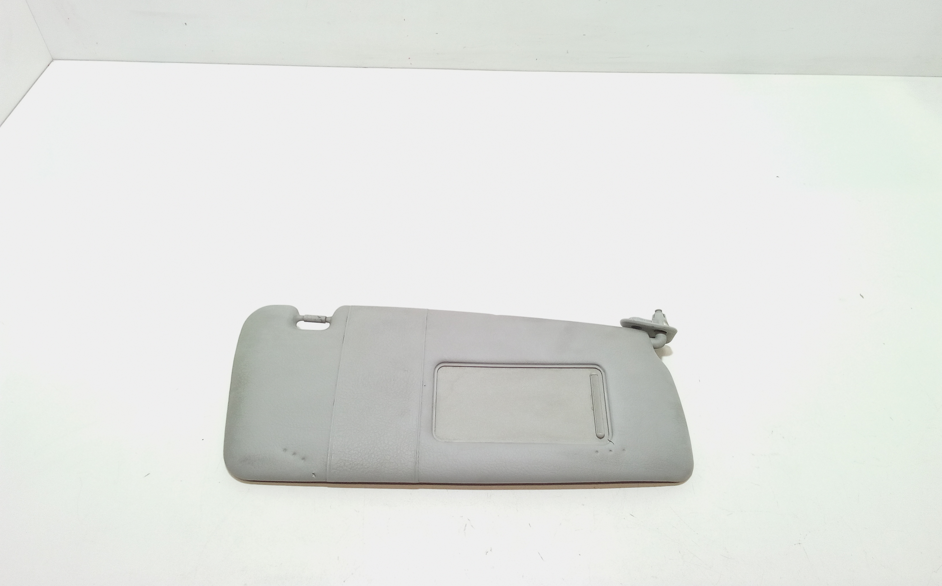 Aletta Parasole Parabrezza Destro 51162699048 Usato