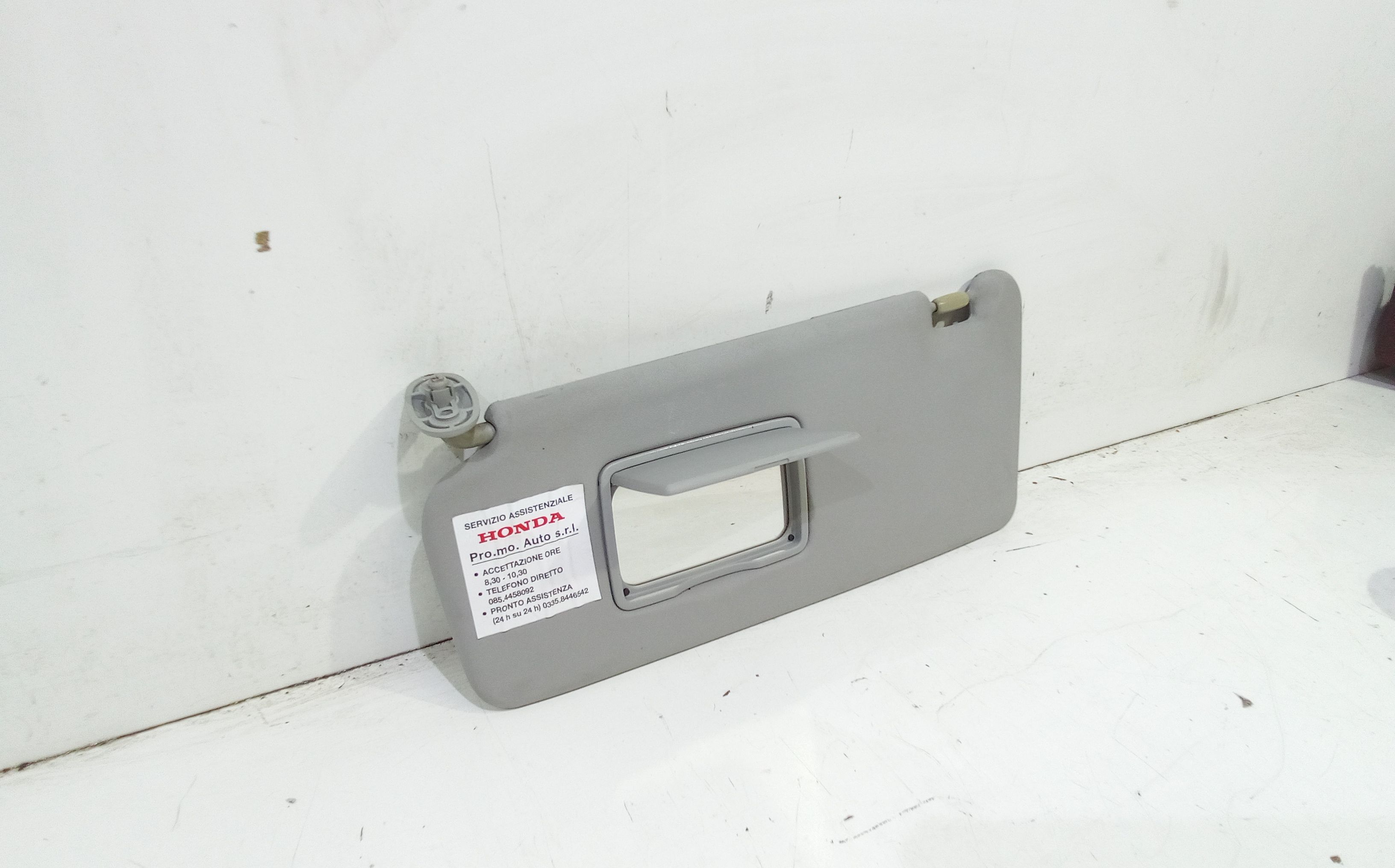 Aletta Parasole Parabrezza Sinistro 83280SAAG41ZA Usato