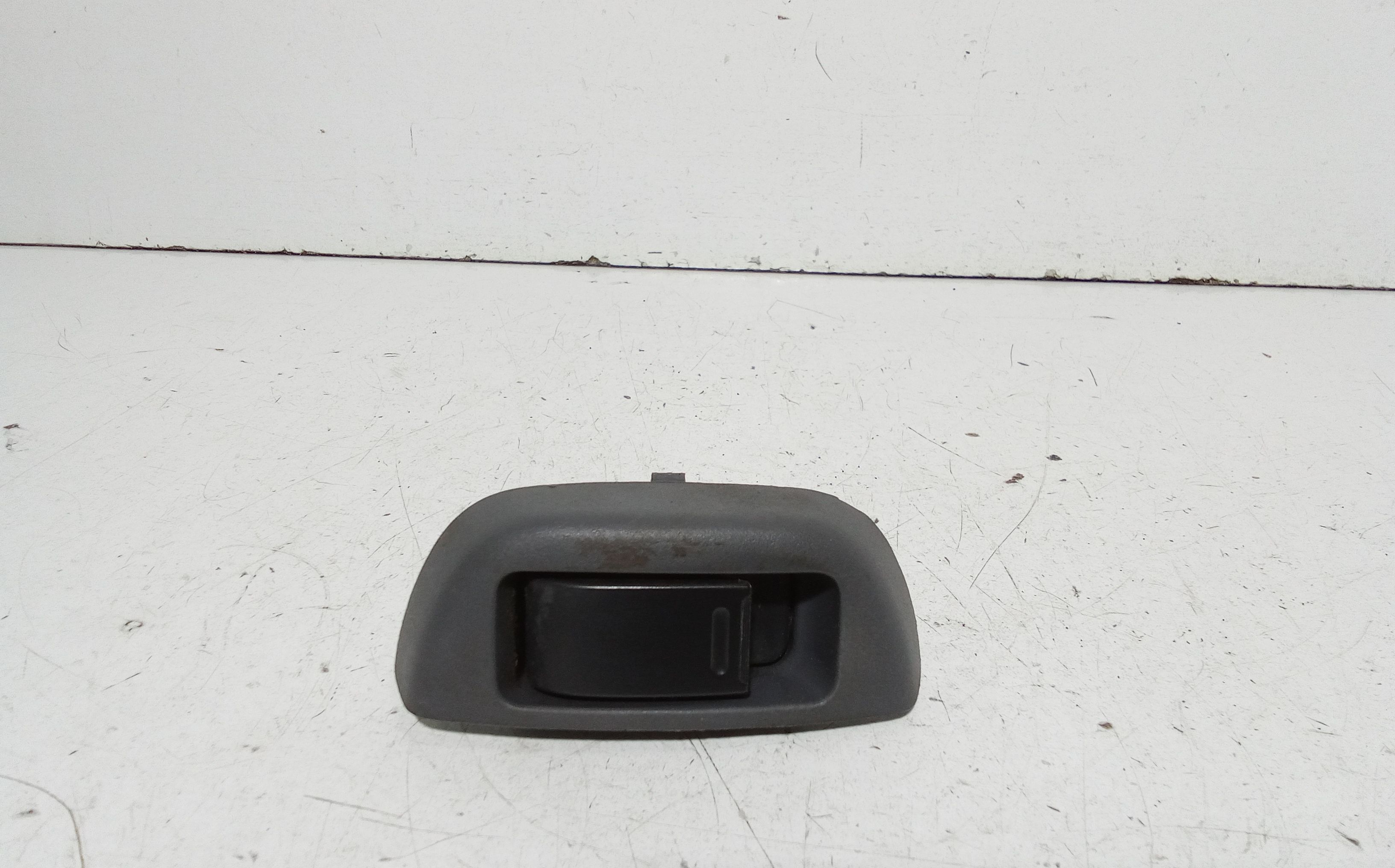 Interruttore Alzacristalli Porta Ant. Destro 6554KZ Usato