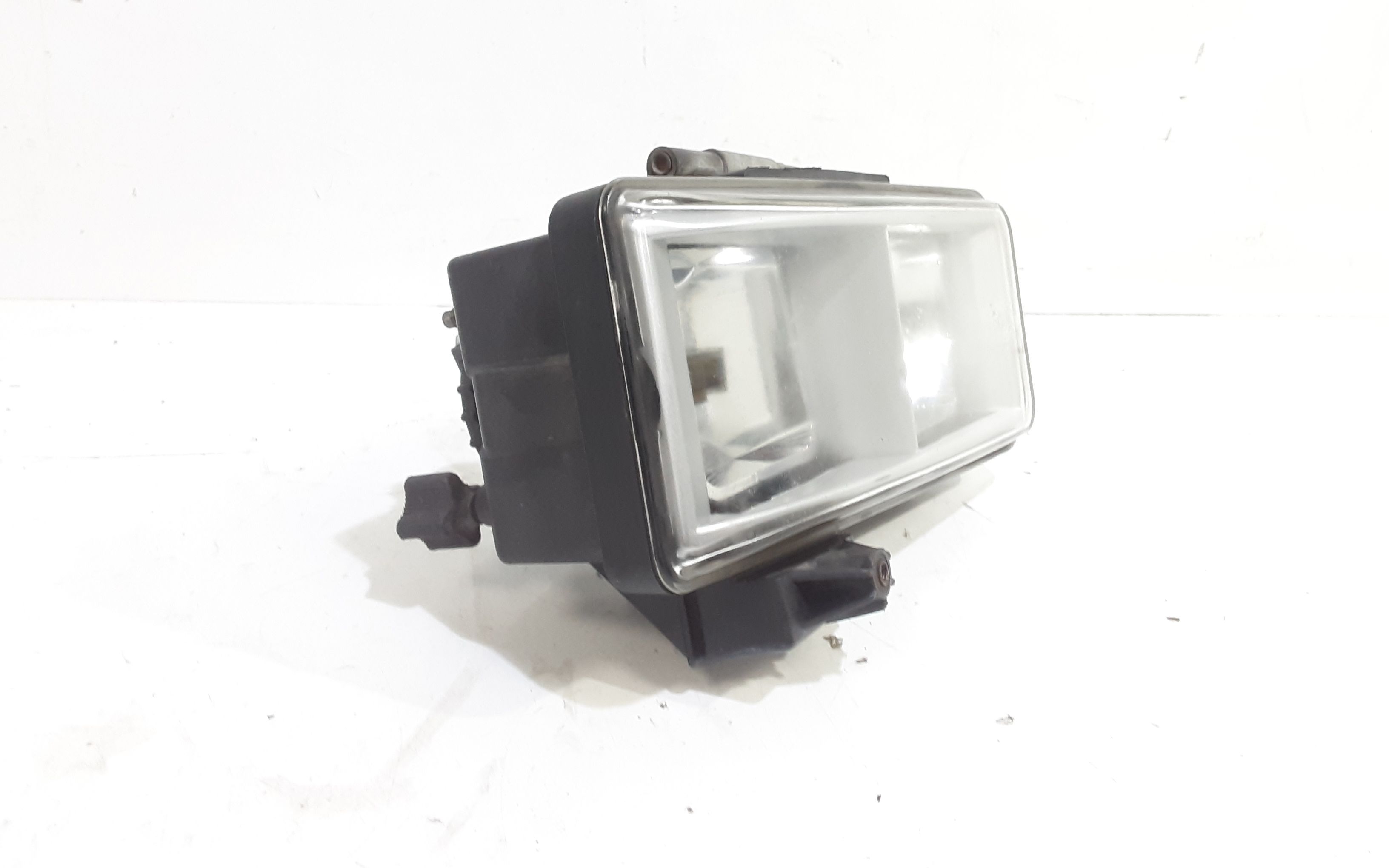 Proiettore Fendinebbia Sinistro 98437476 Usato