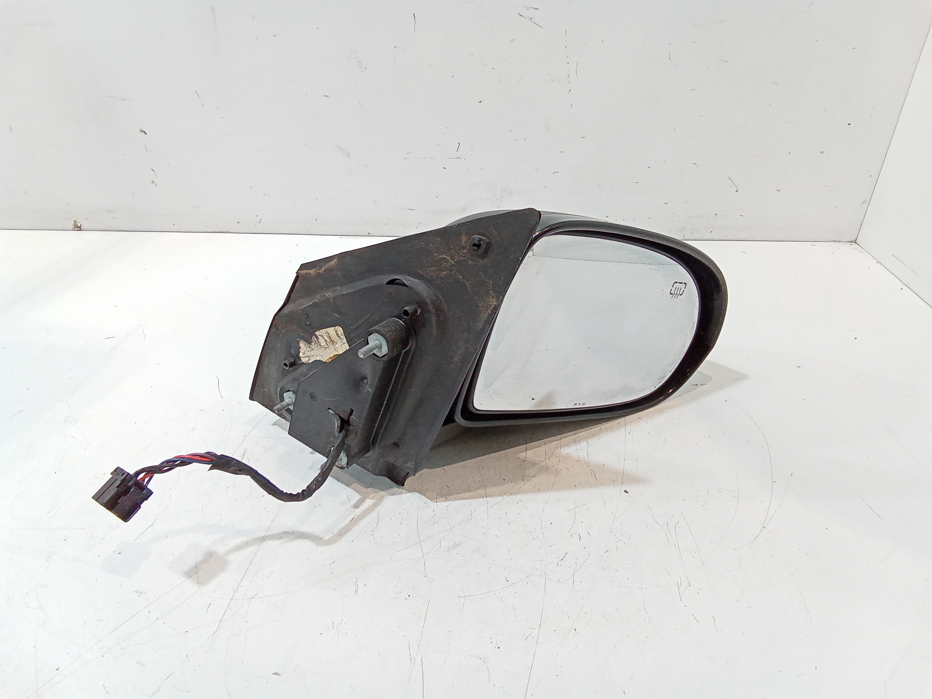 Retrovisore Est. Destro K05115036AC Usato