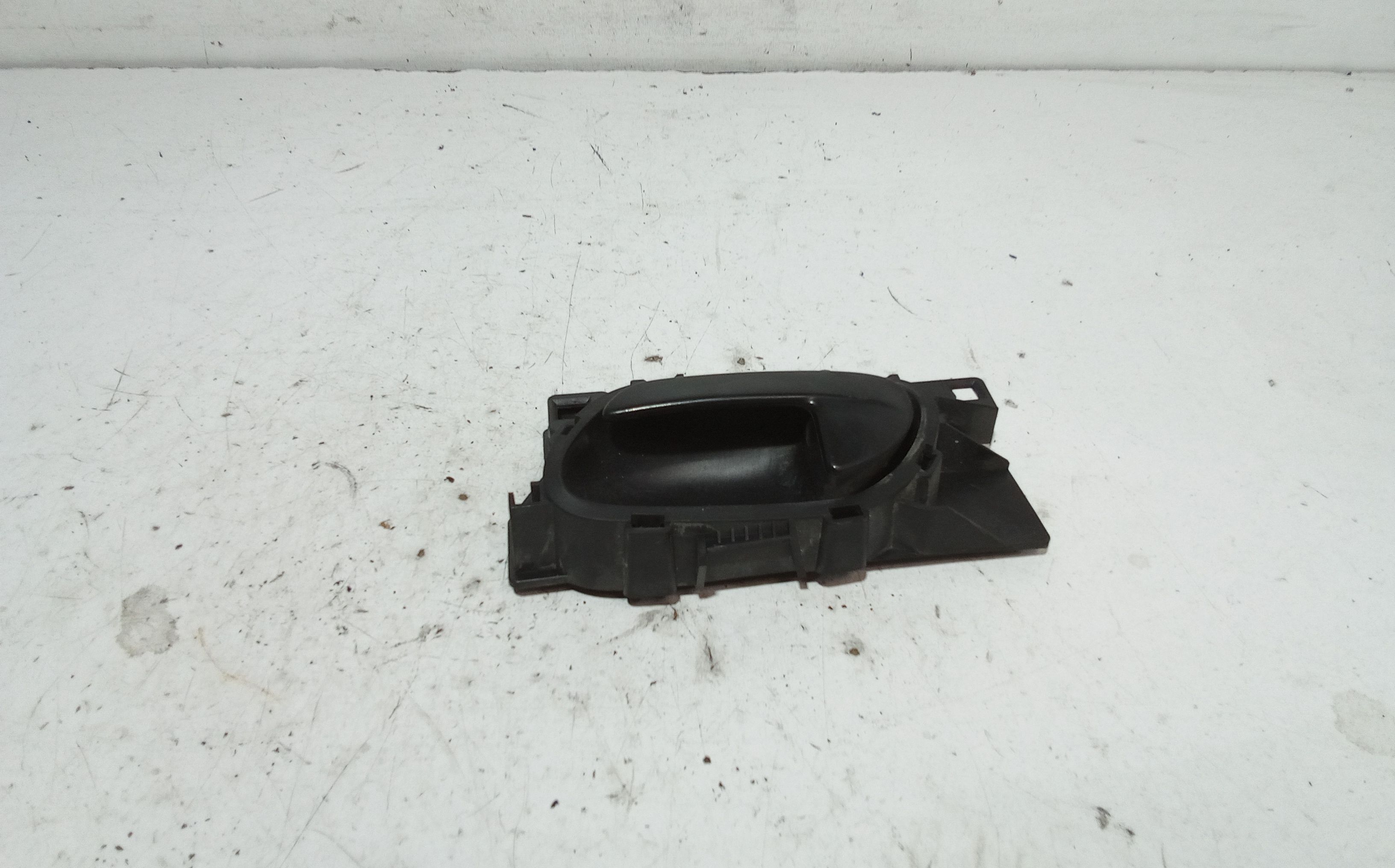 Maniglia Int. Apertura Porta Ant. Sinistro Usato