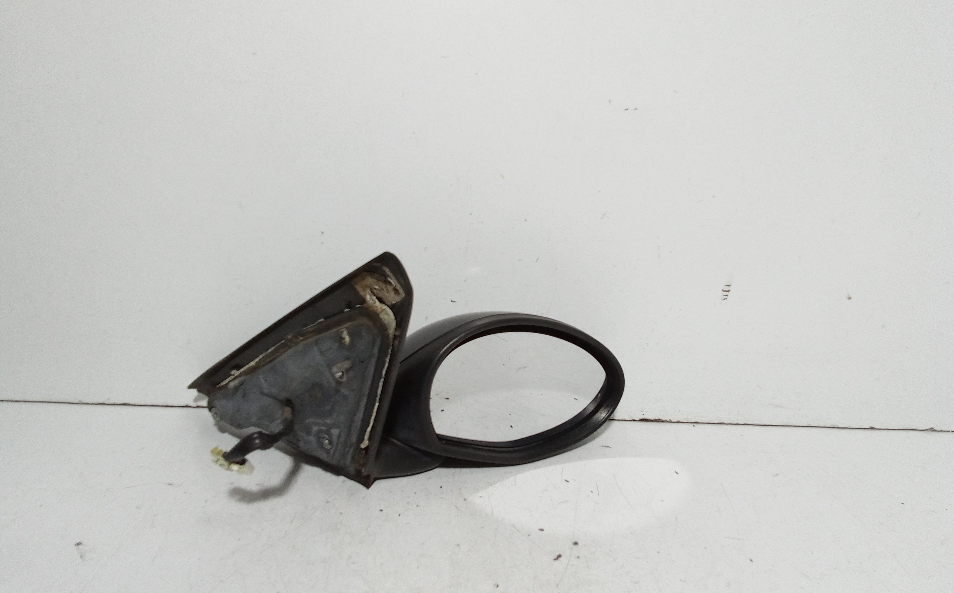 Retrovisore Est. Destro Usato