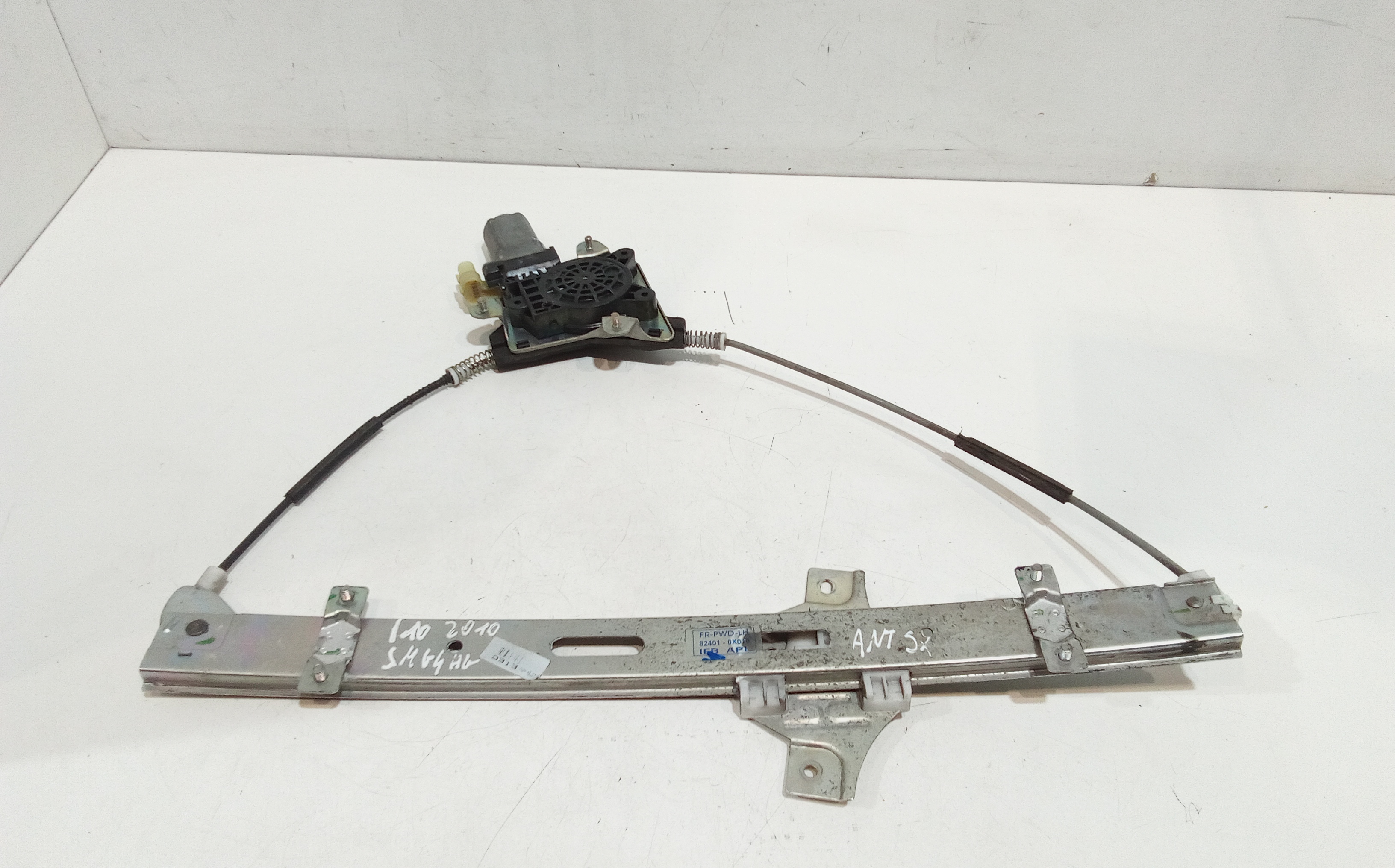 Alzacristallo Porta Ant. Sinistro 824010X000 Usato