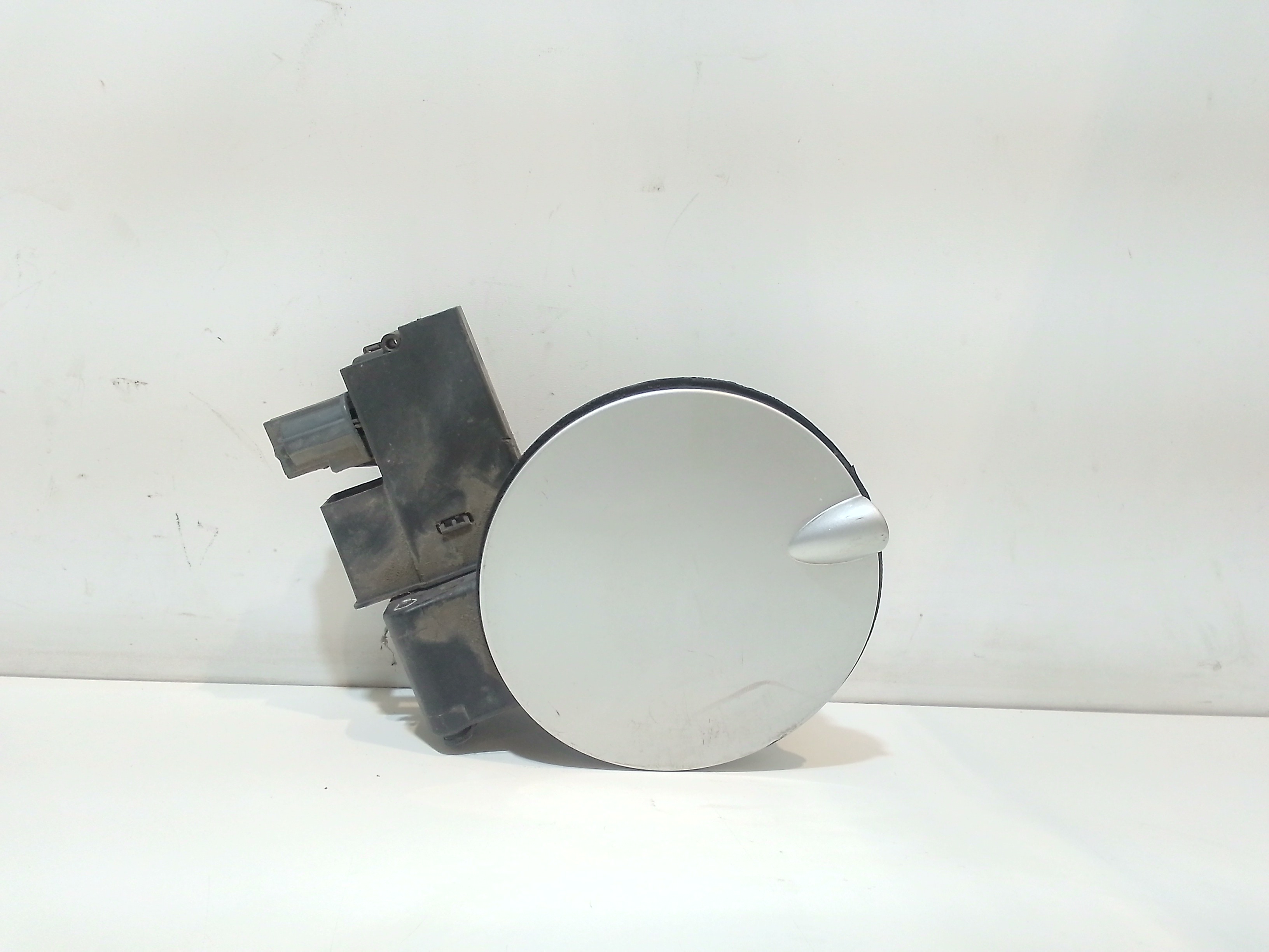 Sportello Carburante 1657127 Usato