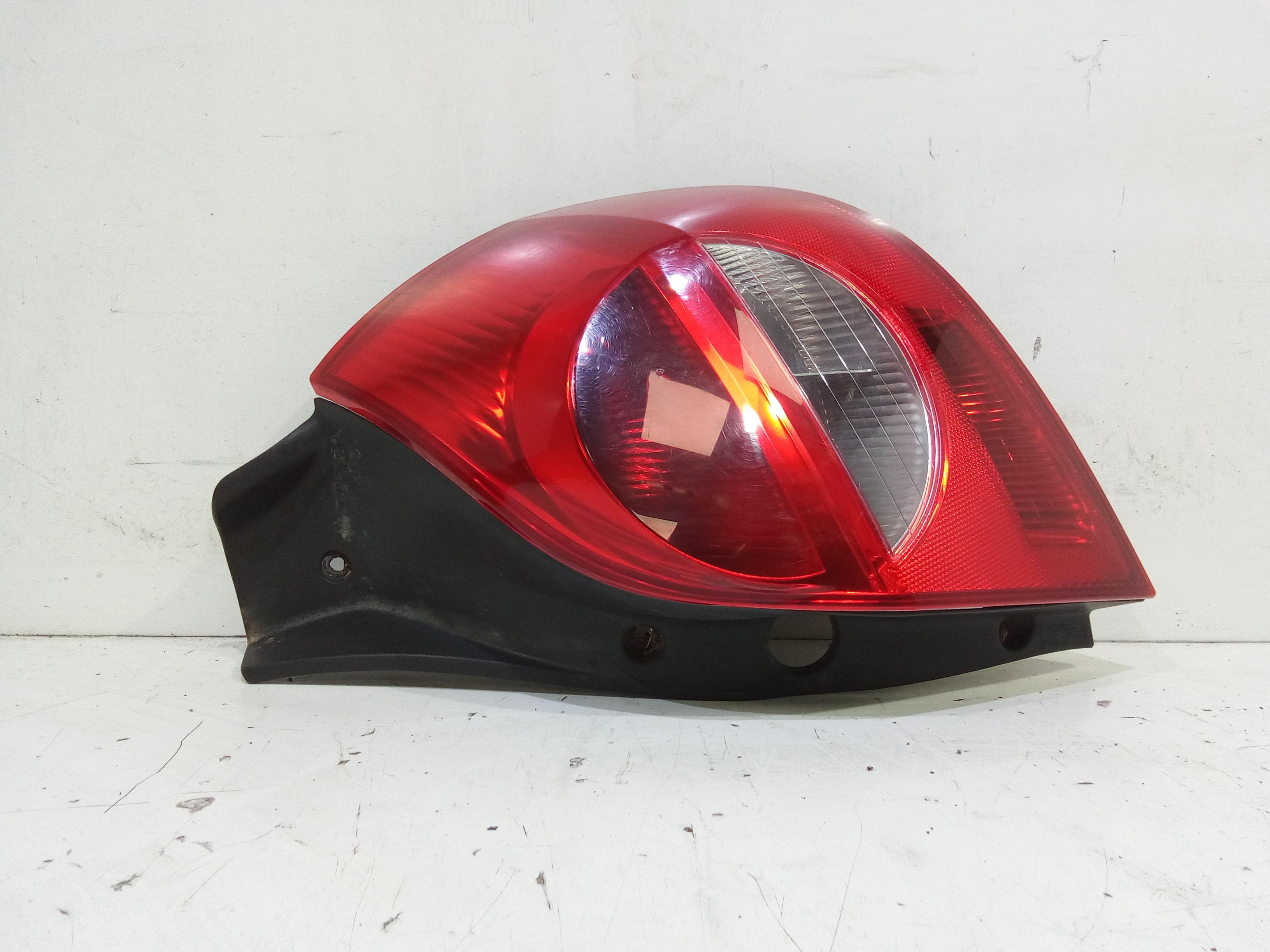 Fanale Post. Destro 8200586844 Usato