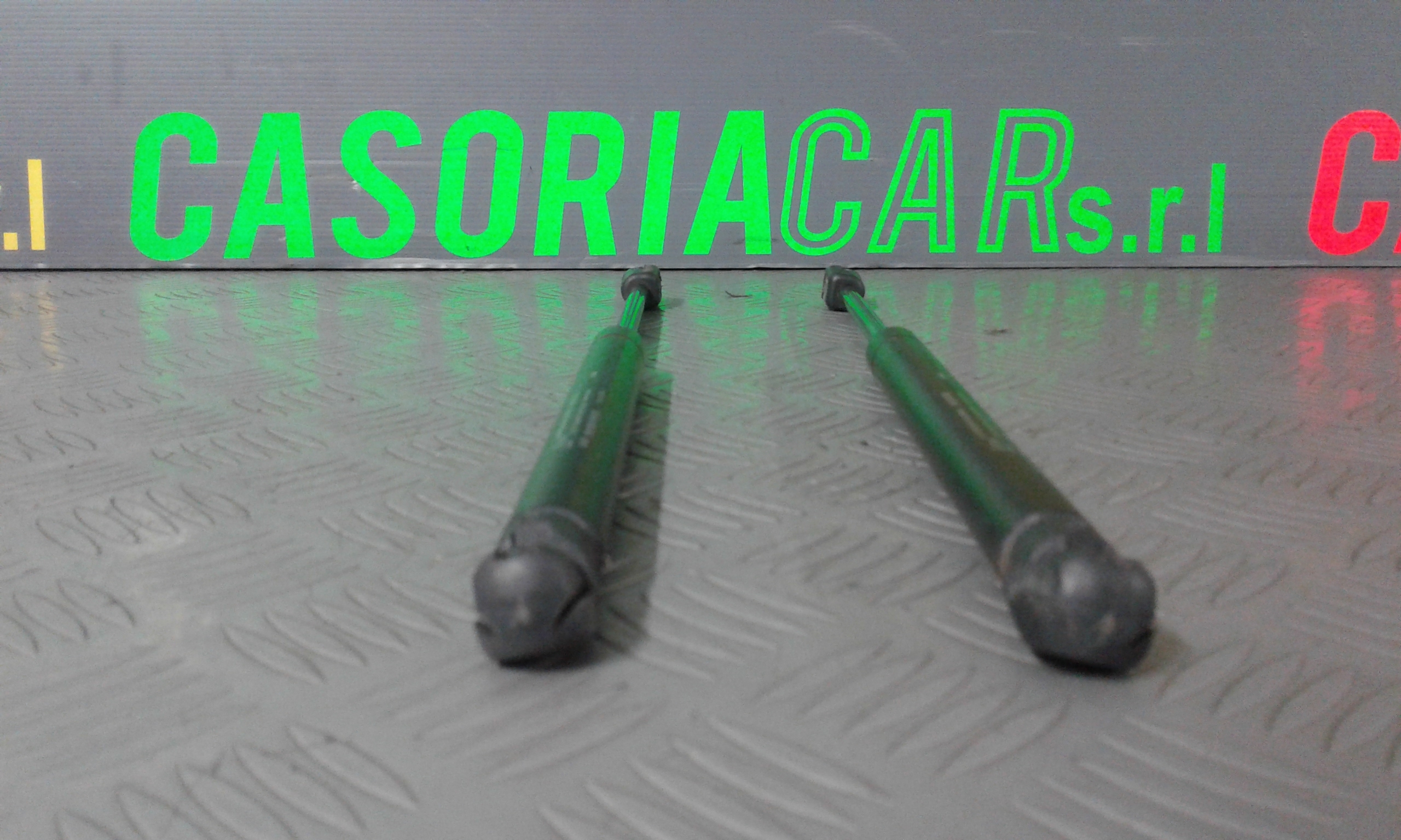 Cerniera Cofano Post. Destro Usato