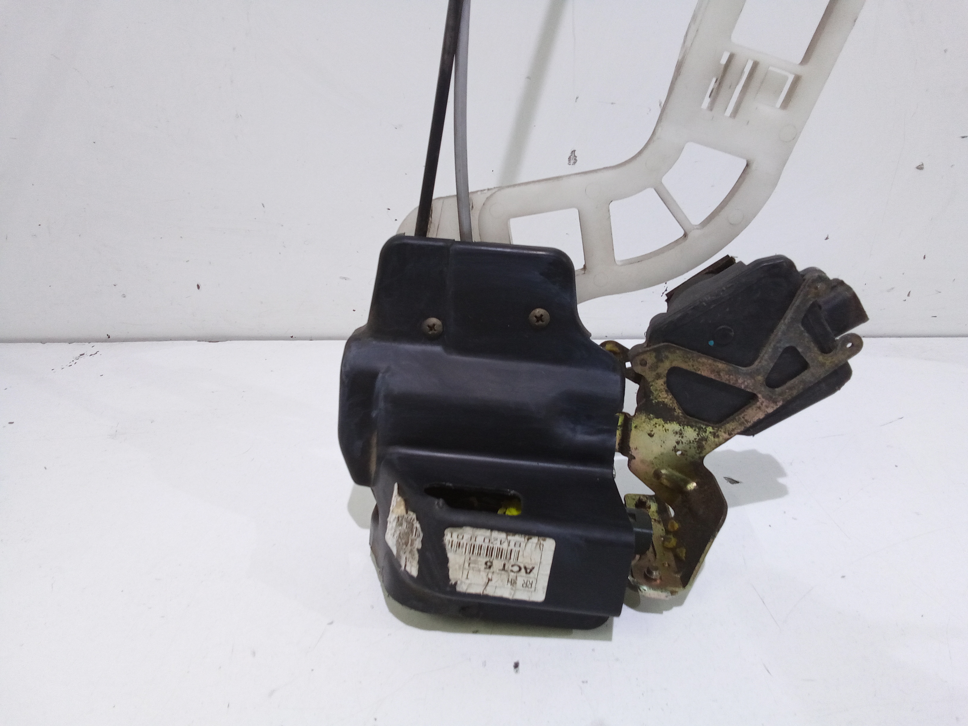 Serratura Porta Post. Destro 814211F010 Usato