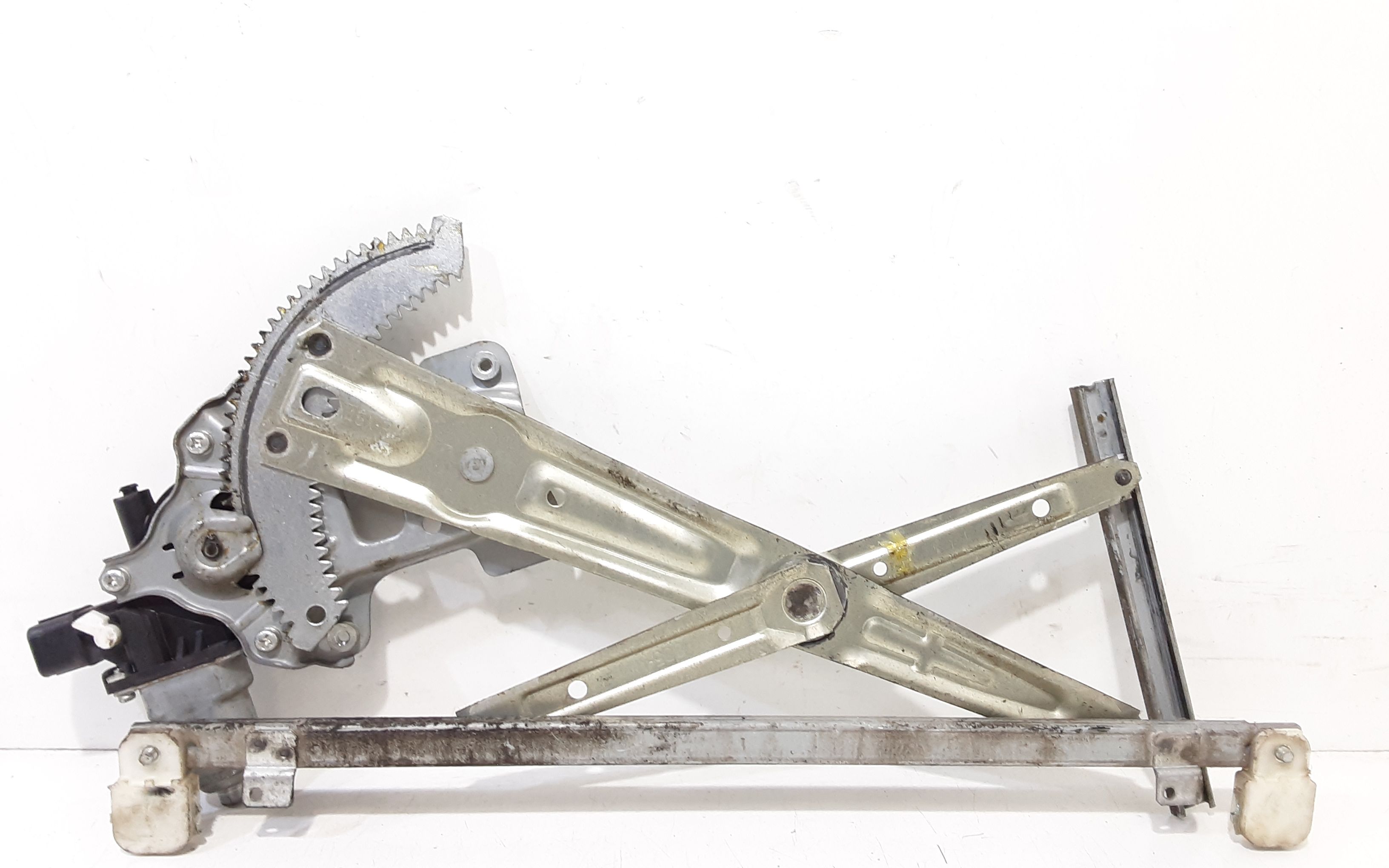 Alzacristallo Porta Ant. Destro Usato