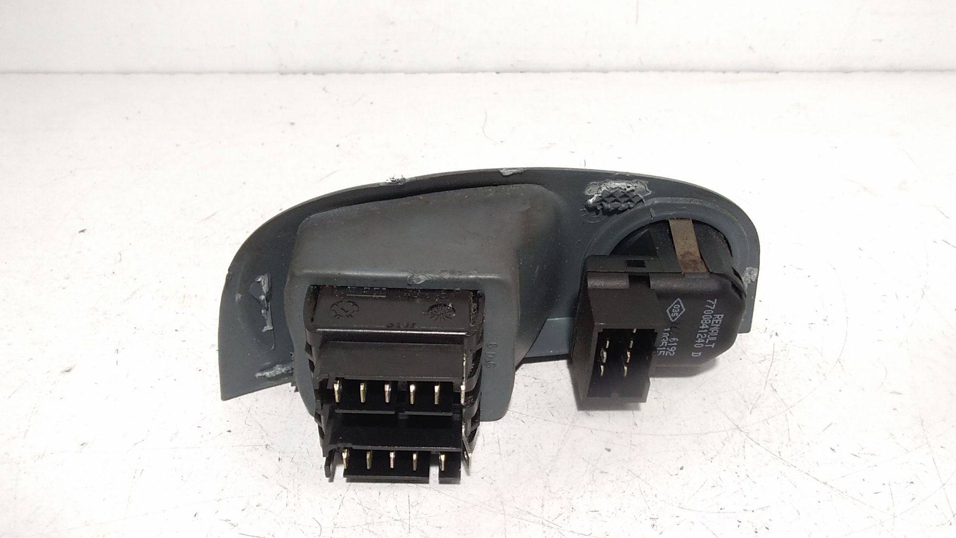 Interruttore Alzacristalli Porta Ant. Sinistro Usato