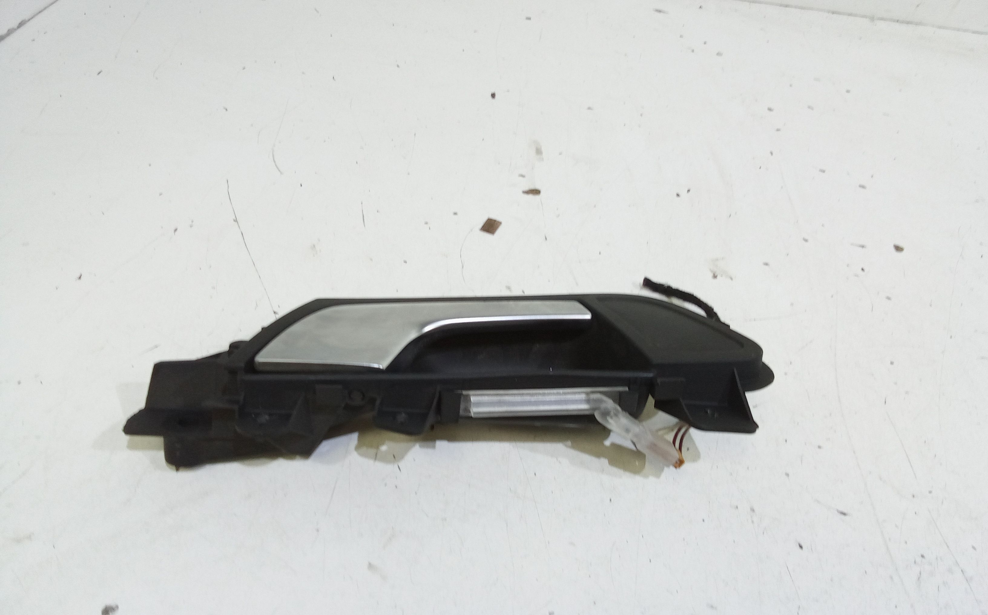 Maniglia Int. Apertura Porta Ant. Destro Usato