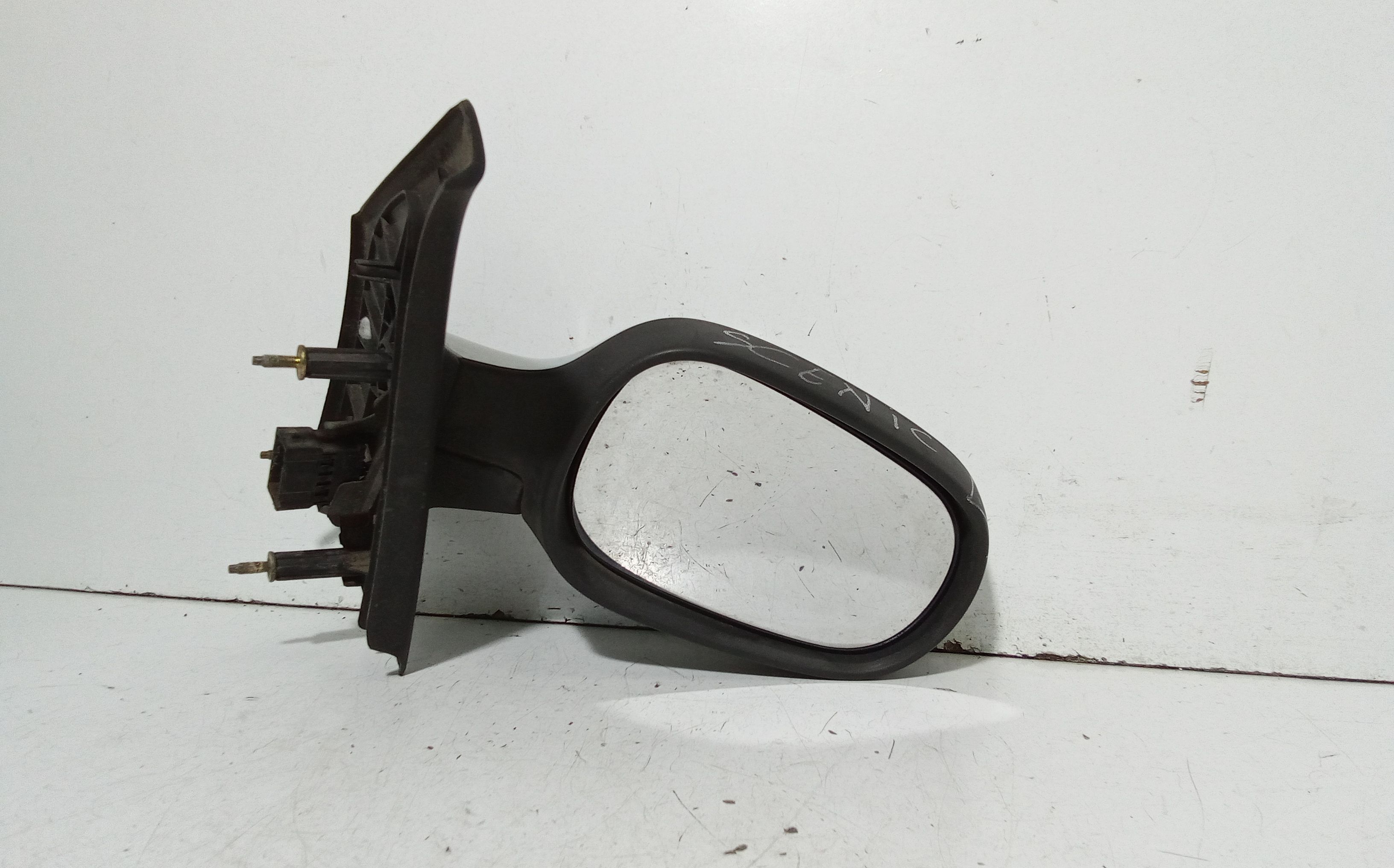 Retrovisore Est. Destro Usato