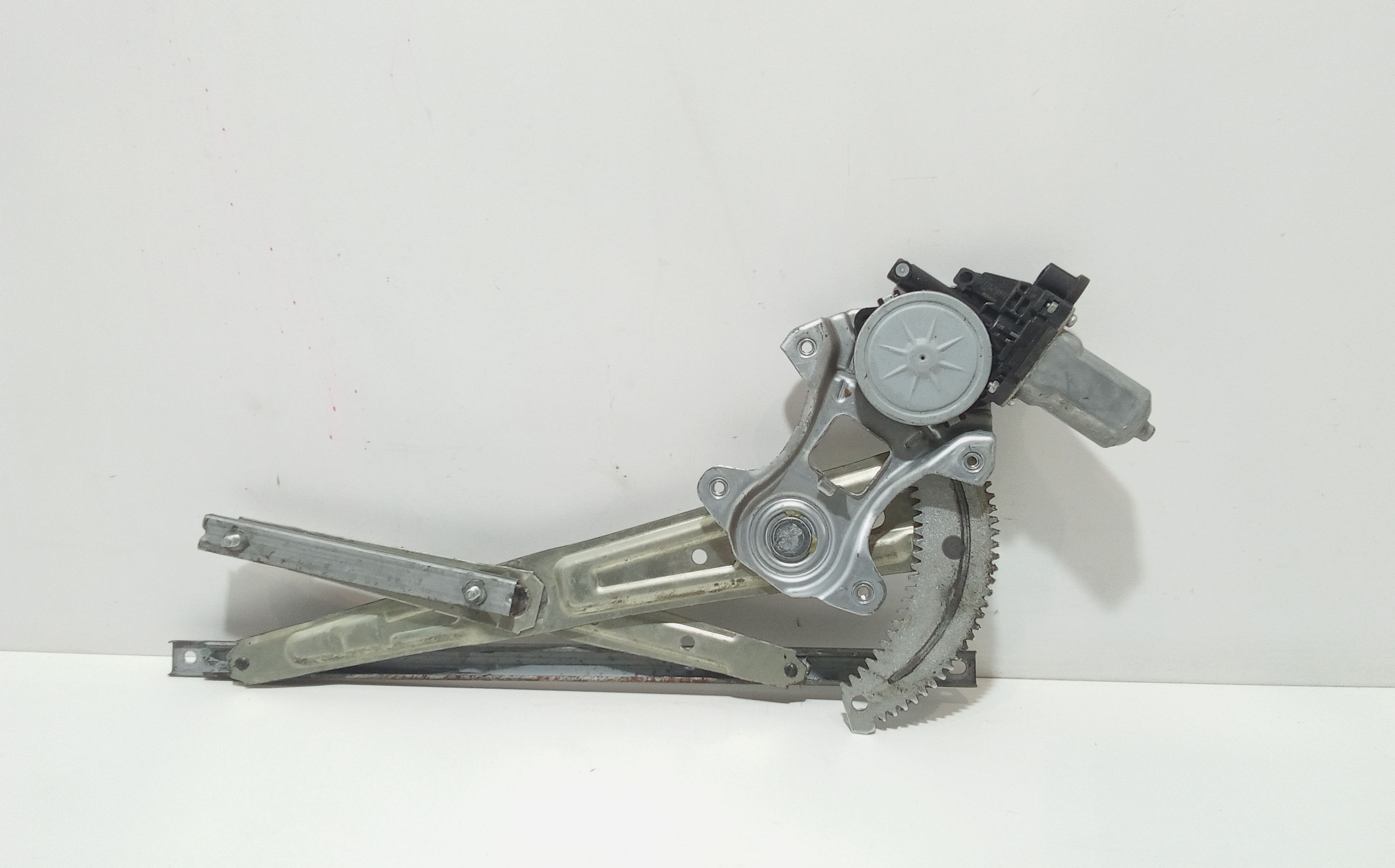 Alzacristallo Porta Ant. Destro Usato