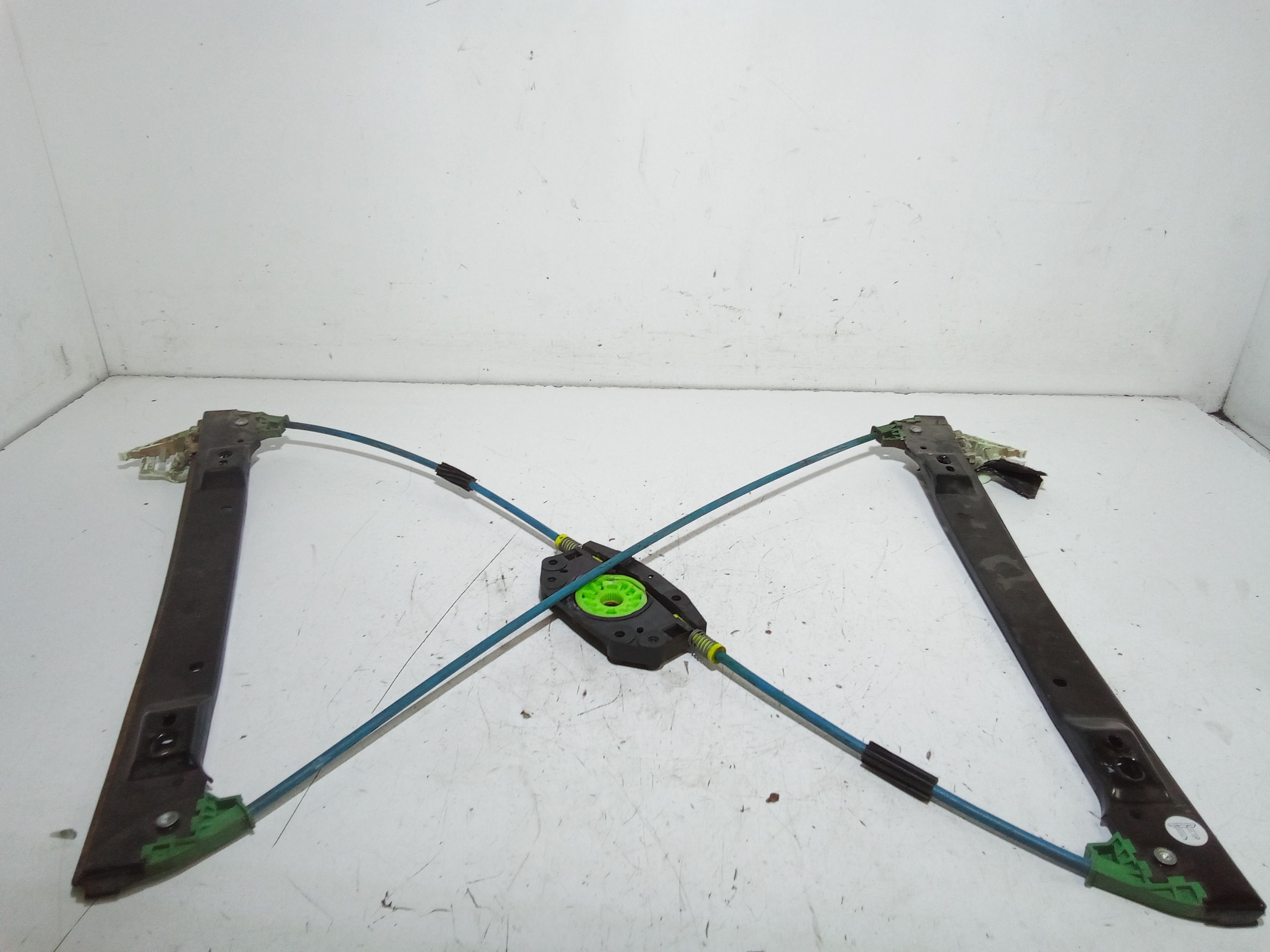 Alzacristallo Porta Ant. Sinistro Usato