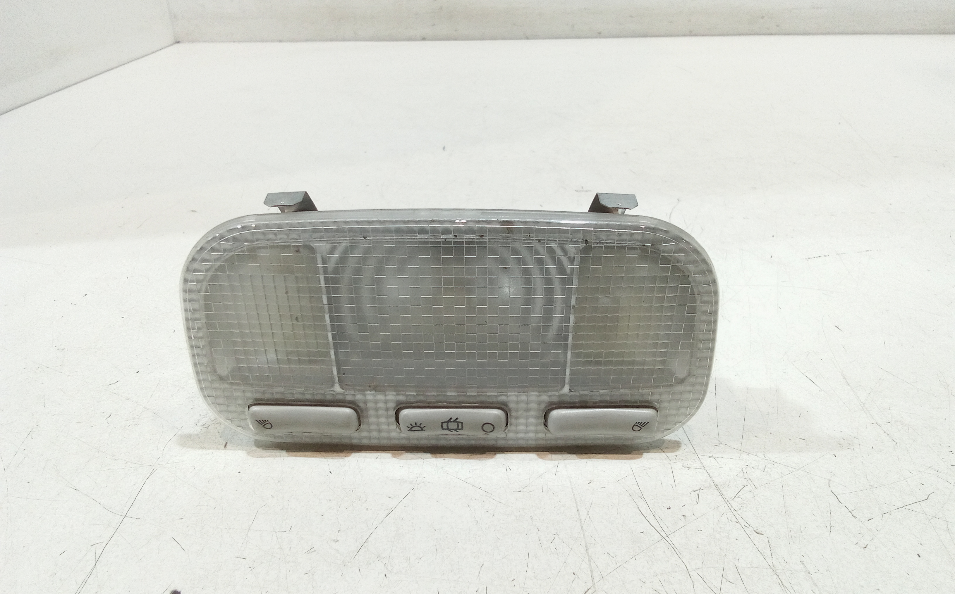 Luce Cortesia Ant. Tetto Usato