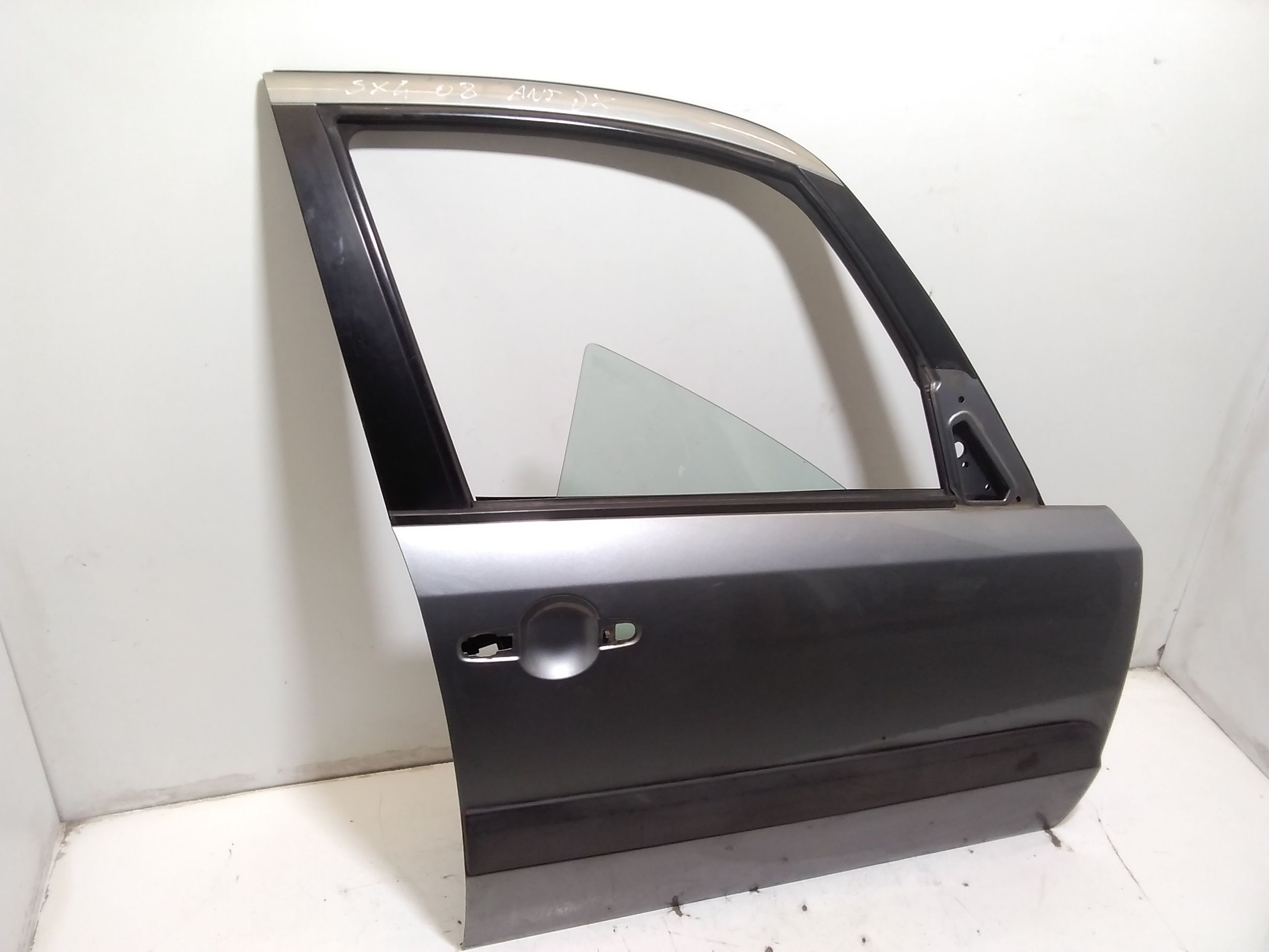 Porta Ant. Destro 6800179J00000 Usato