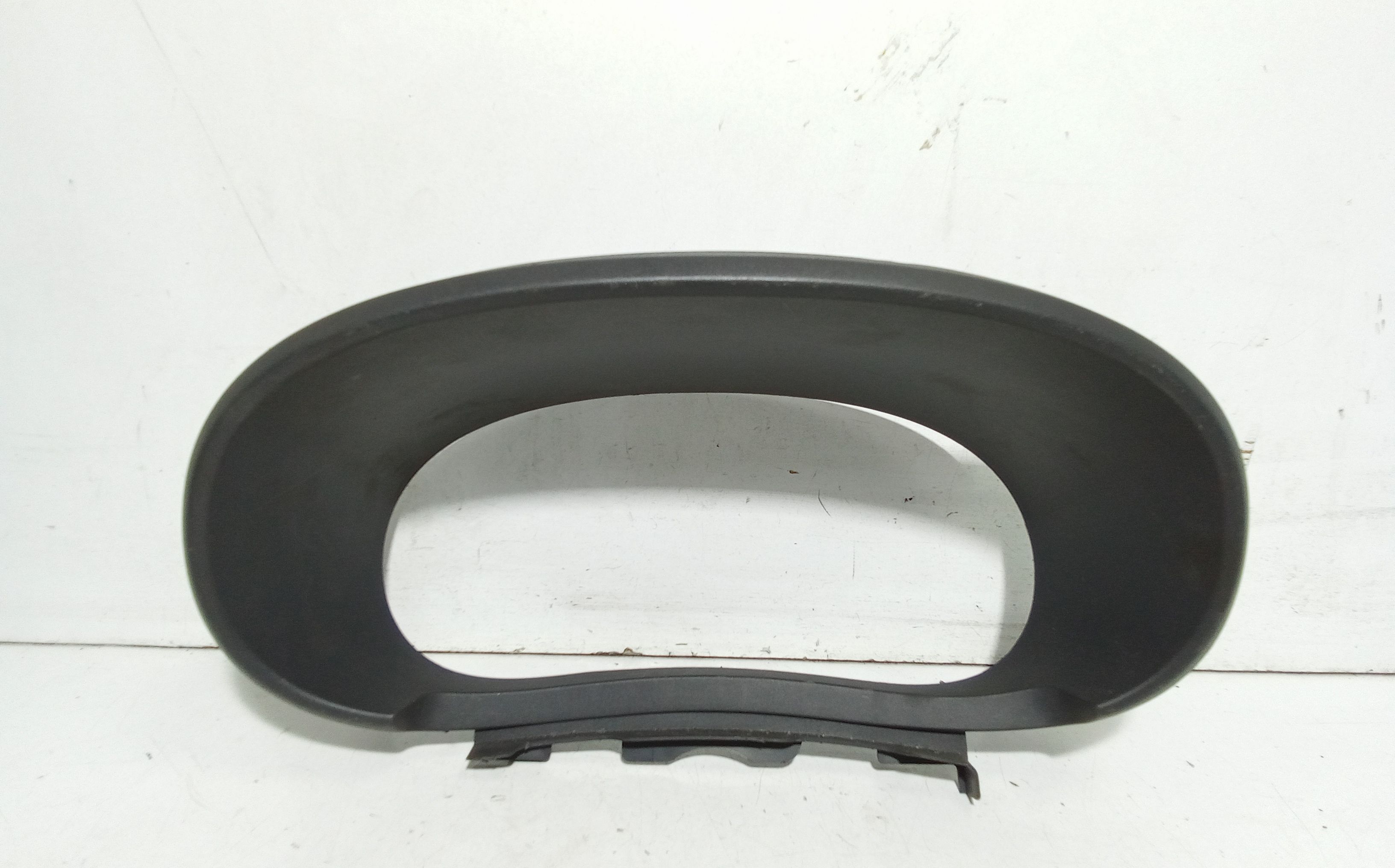 Cornice Portastrumenti 681019098R Usato