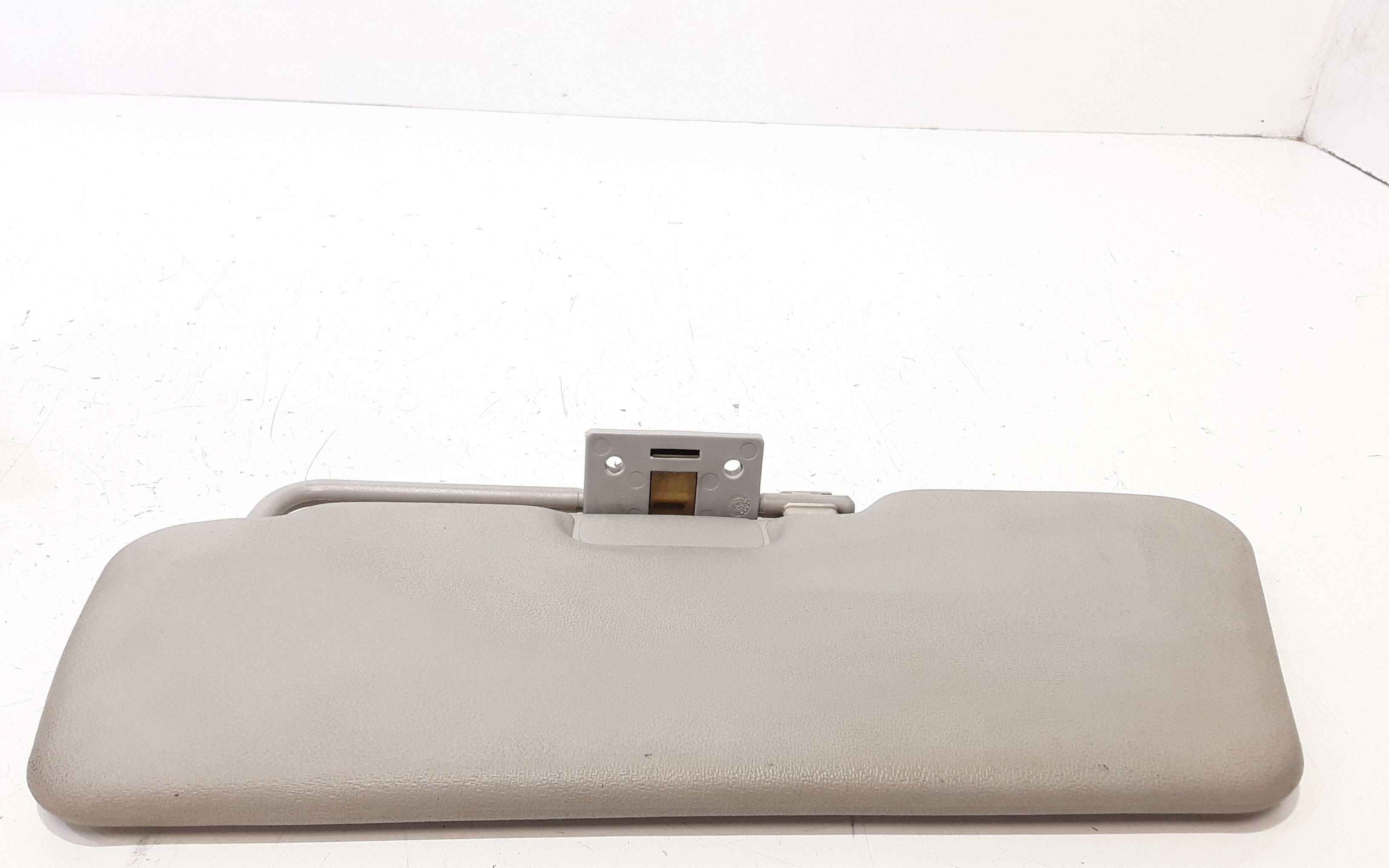 Aletta Parasole Parabrezza Destro 735244339 Usato