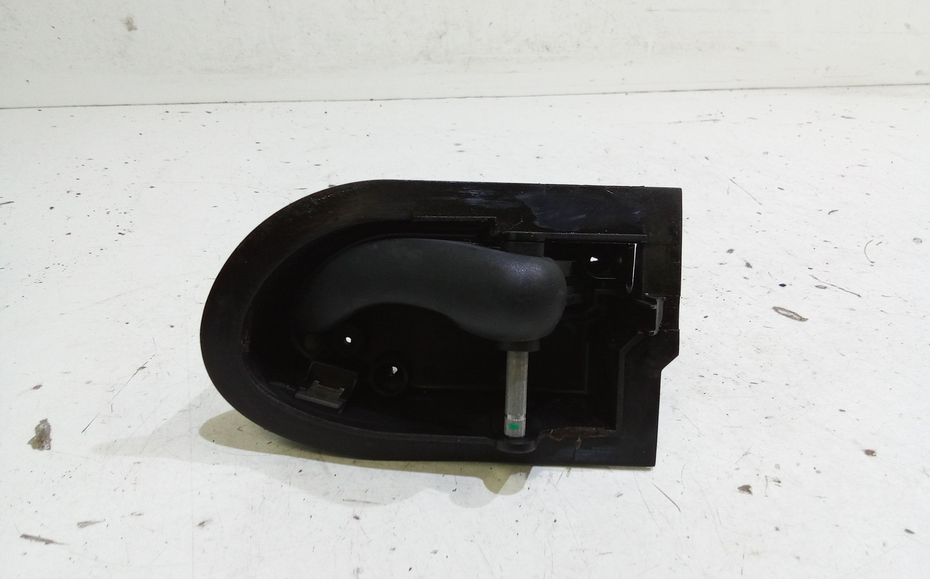 Maniglia Int. Apertura Porta Ant. Sinistro 6848454 Usato