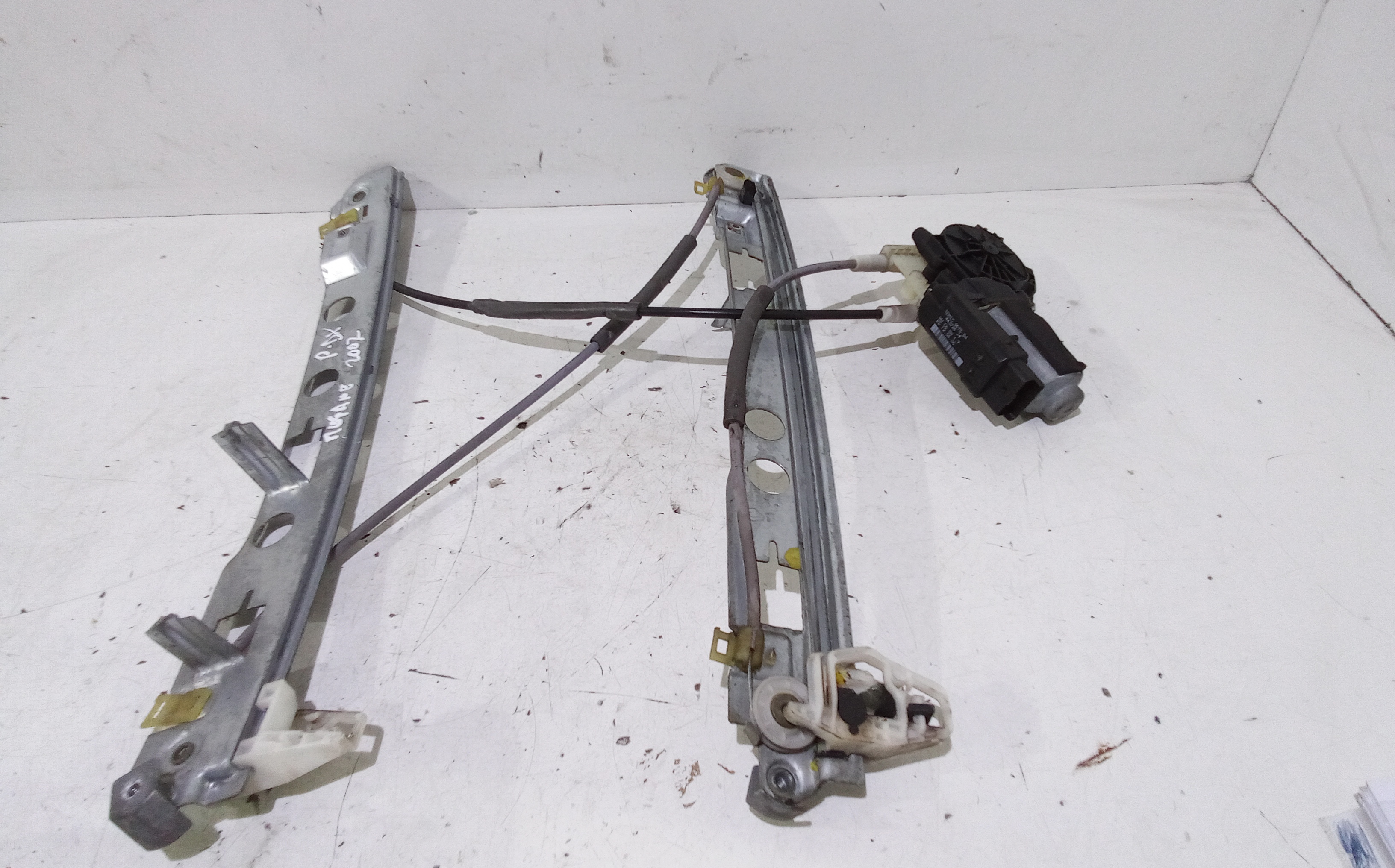 Alzacristallo Porta Post. Destro Usato