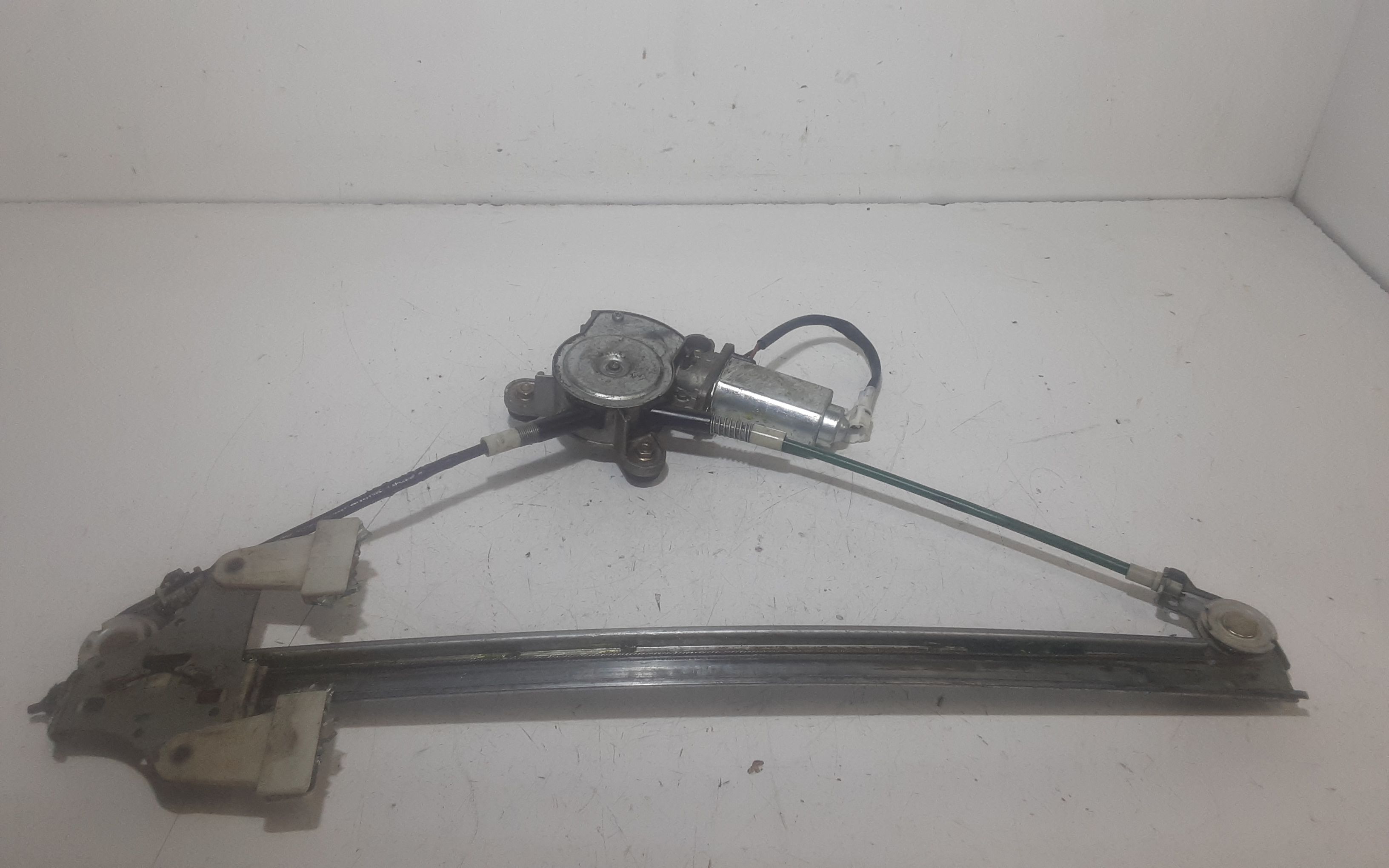 Alzacristallo Porta Ant. Sinistro 9206365 Usato