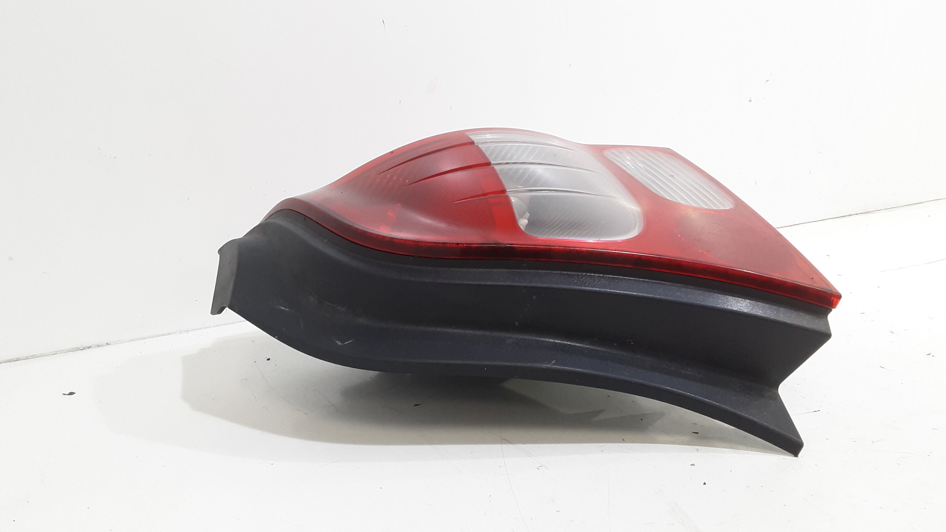 Fanale Post. Destro 8200387889 Usato