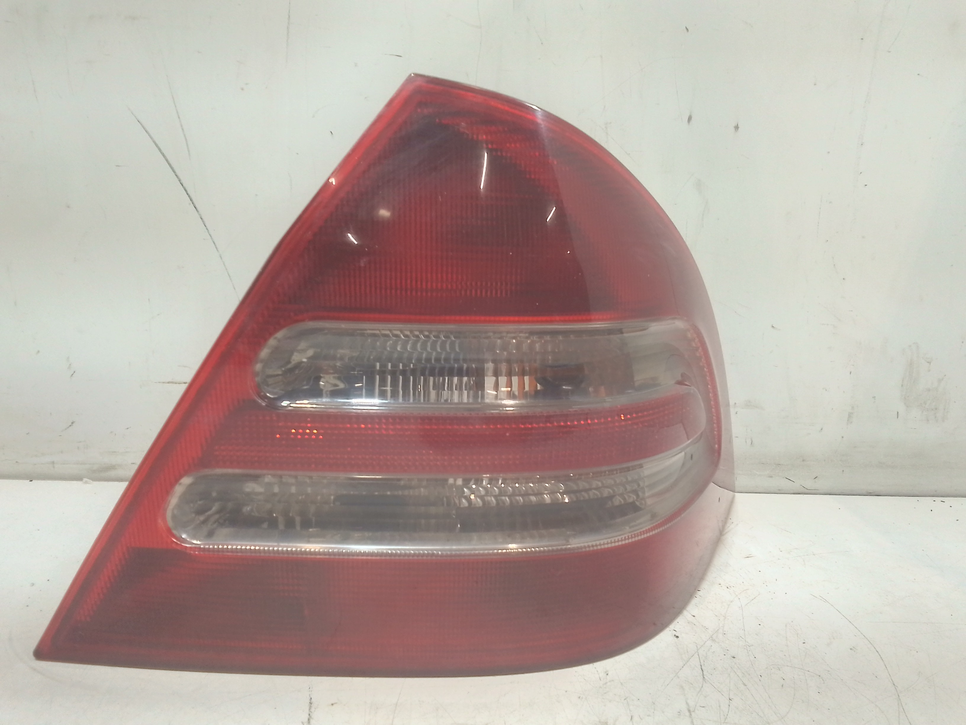 Fanale Post. Destro A2038201264 Usato