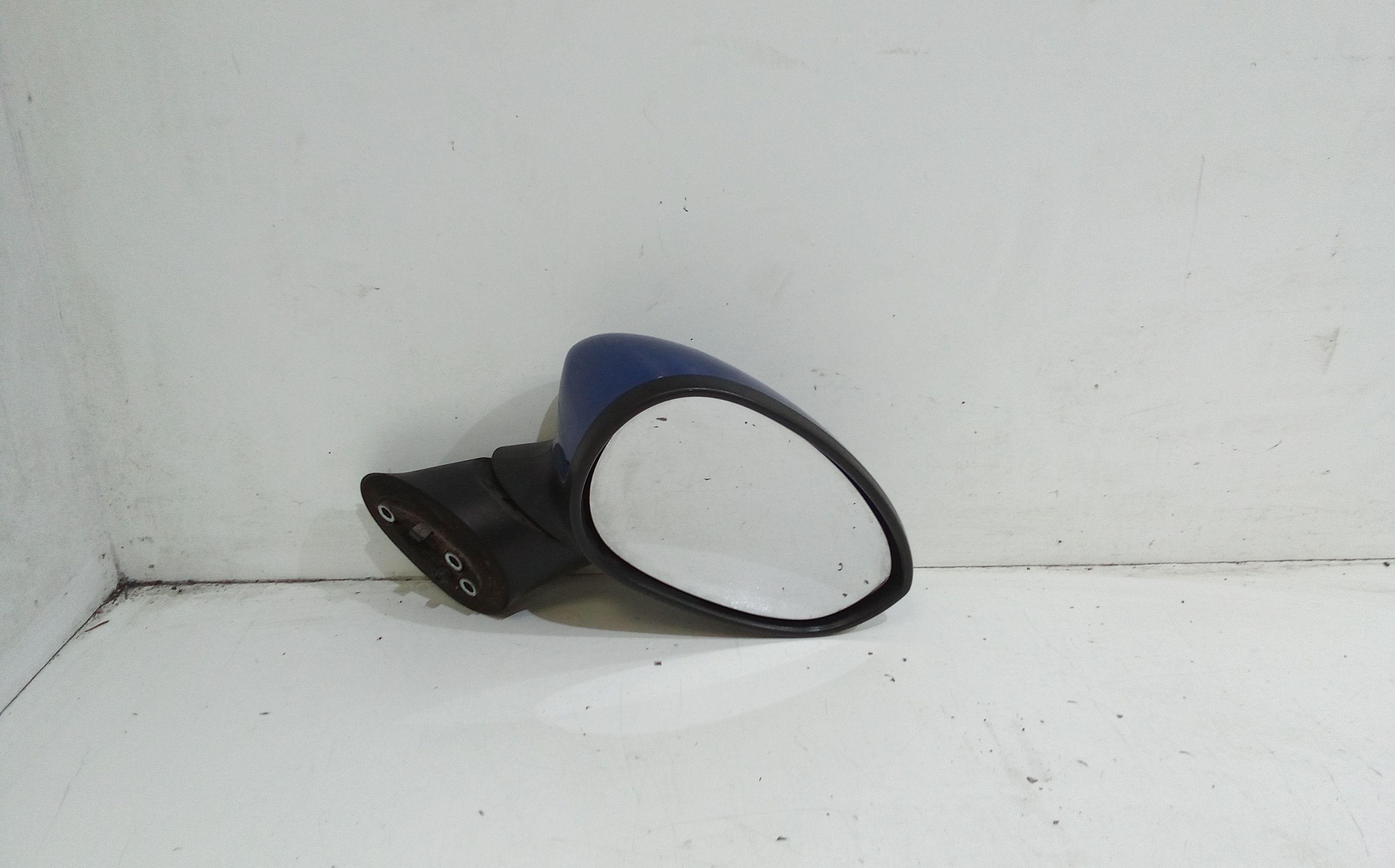 Retrovisore Est. Destro Usato