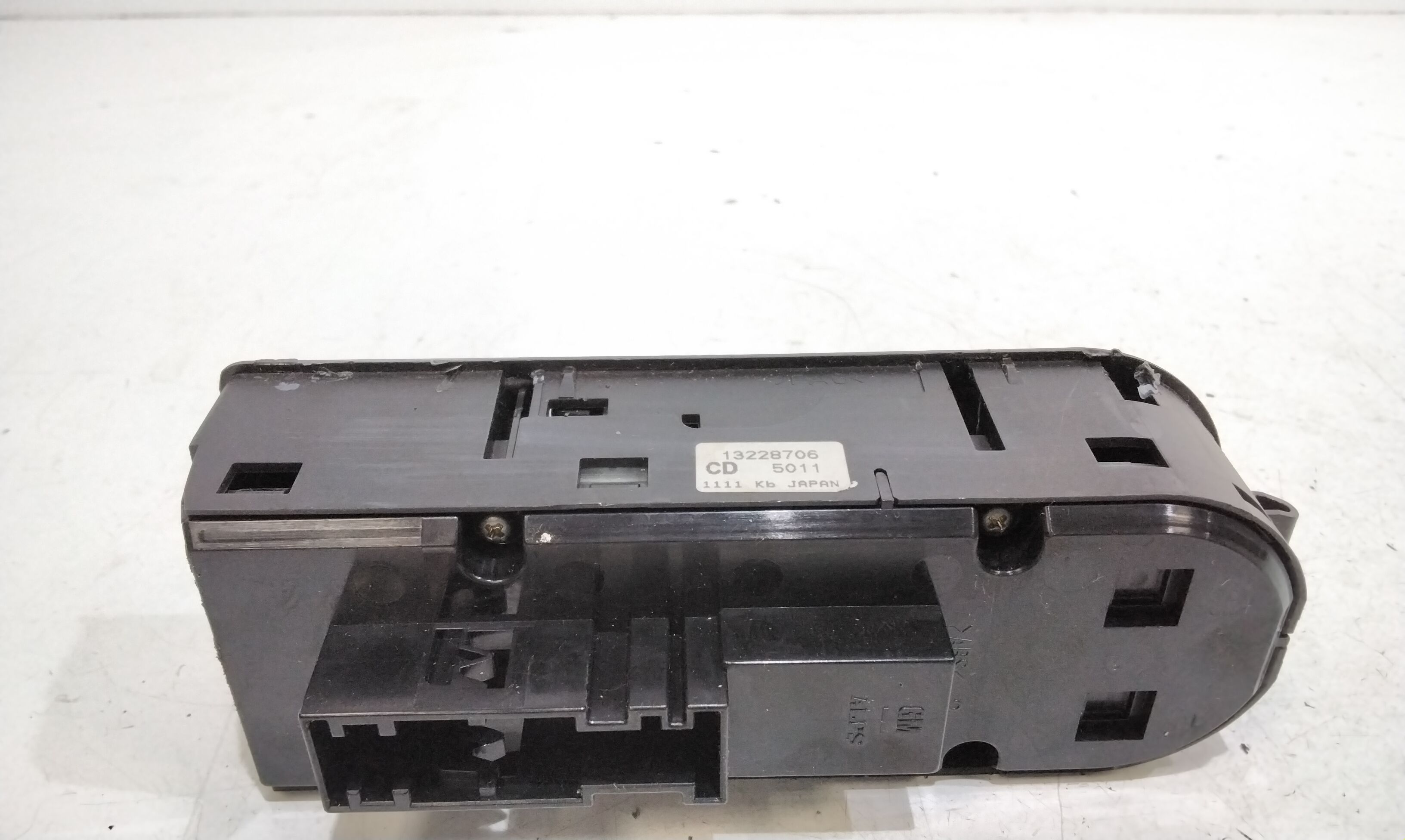 Interruttore Alzacristalli Porta Ant. Sinistro 13228876 Usato