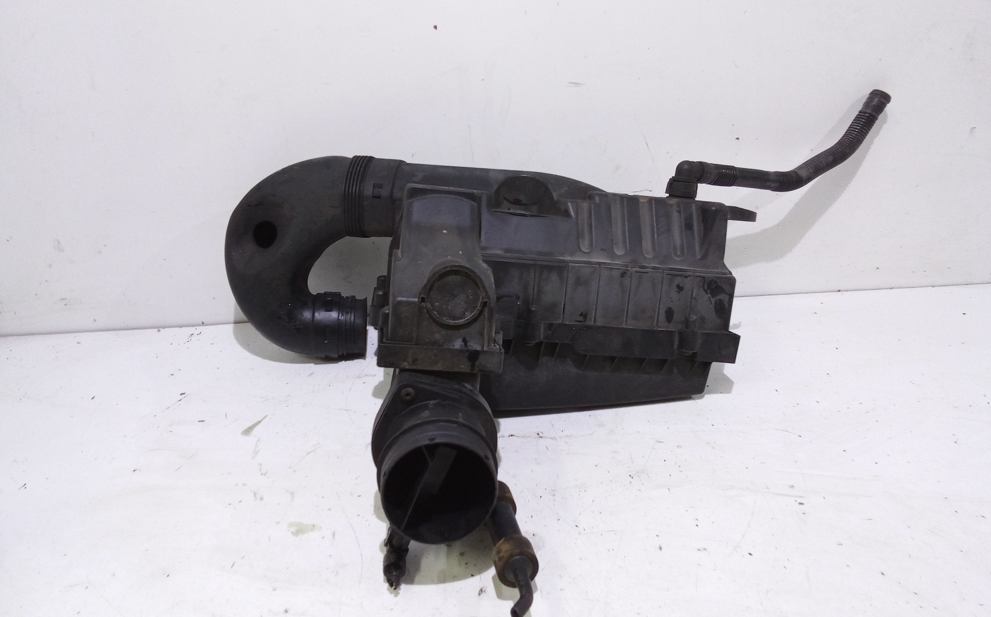 Filtro Aria Compl. 1K0129607AL Usato