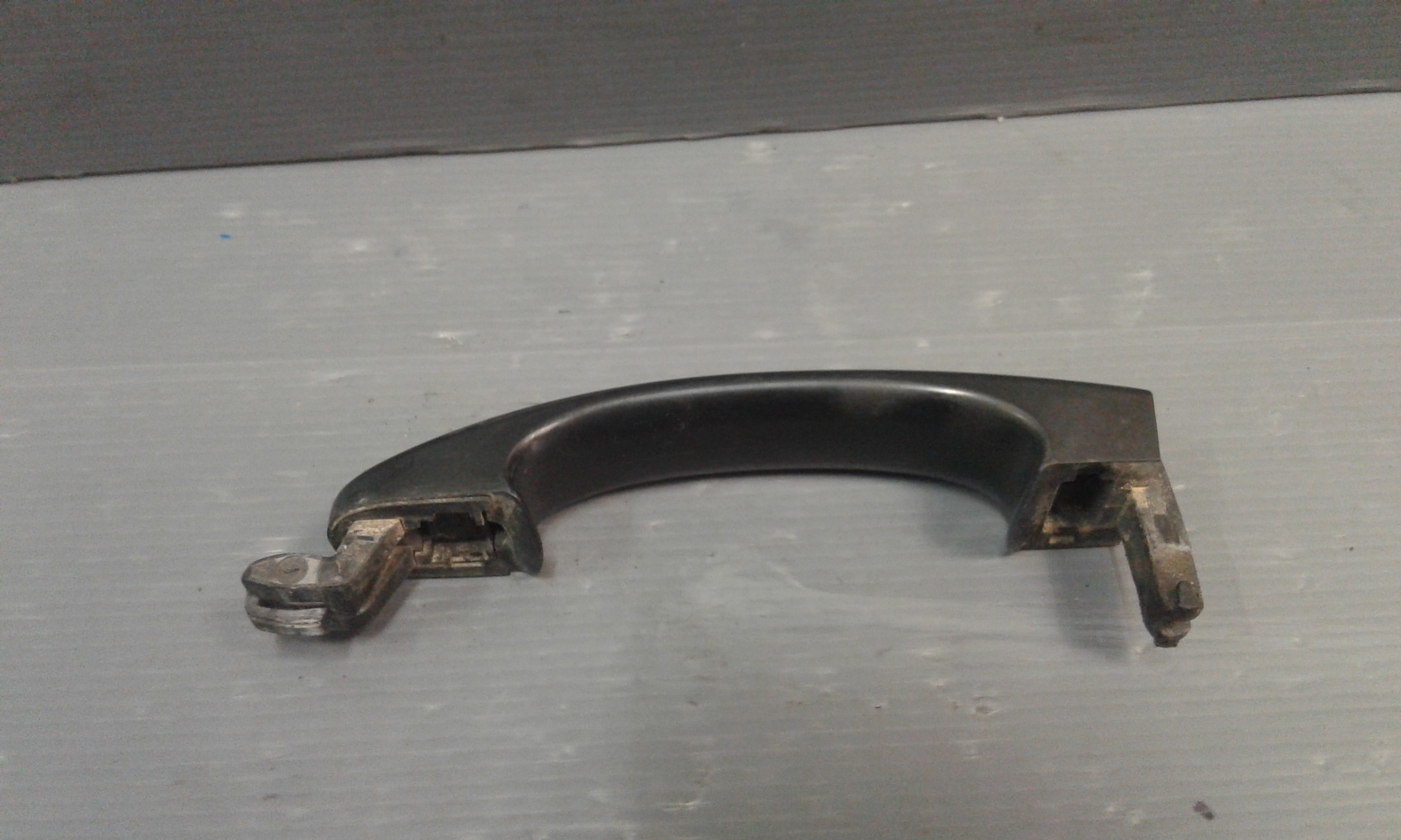 Maniglia Porta Ant. Destro 2K58372053FZ Usato