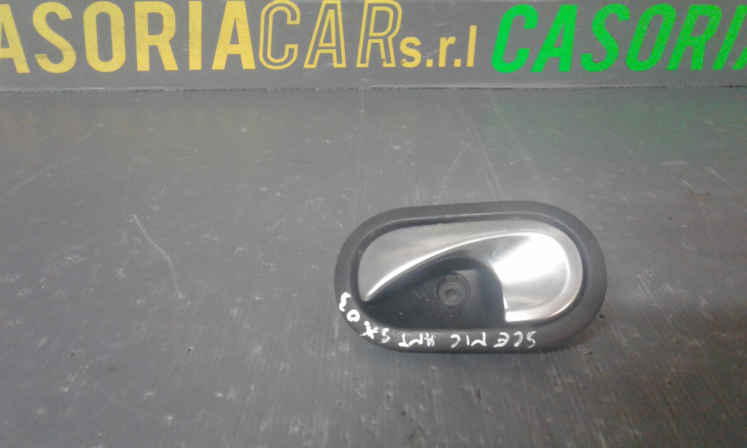 Maniglia Int. Apertura Porta Ant. Sinistro 7700353282 Usato