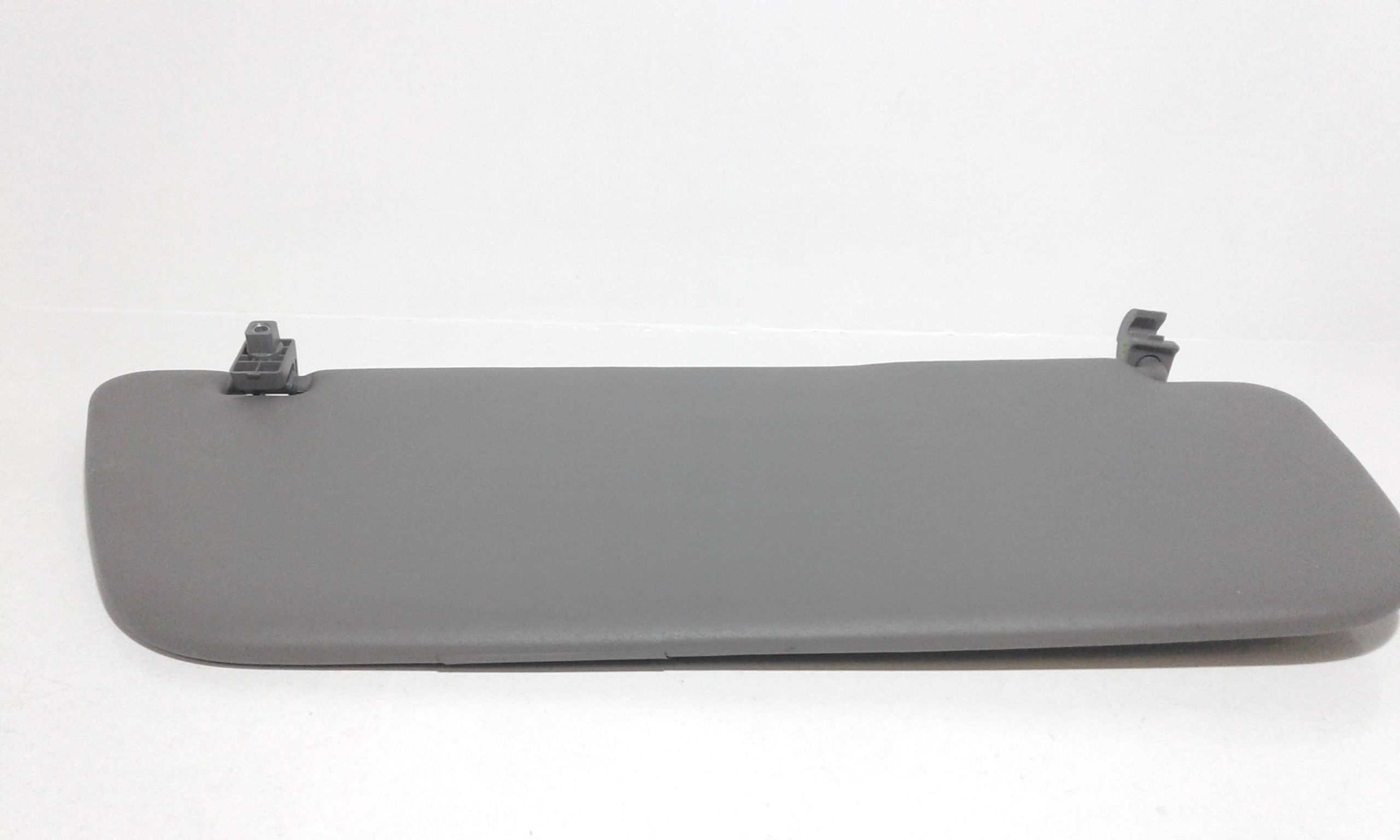 Aletta Parasole Parabrezza Sinistro A90681000107J69 Usato