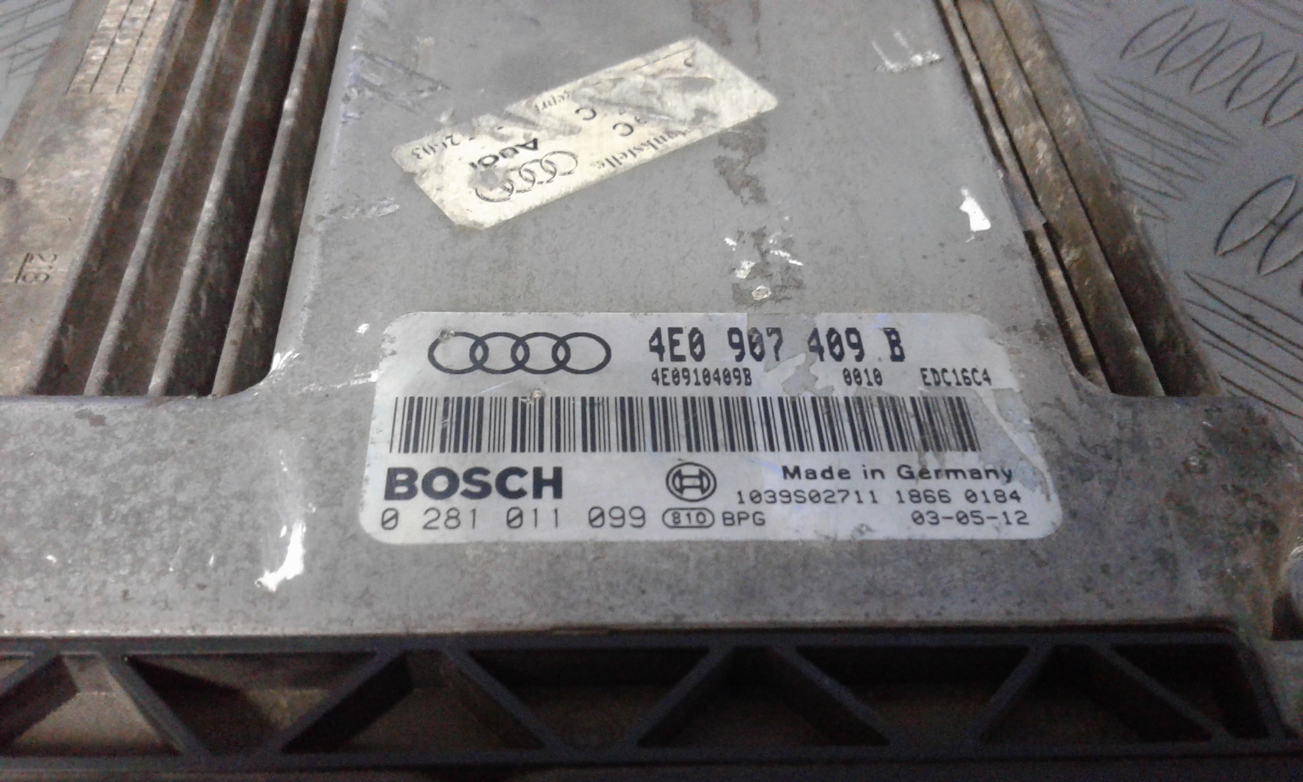 Centralina Iniezione 4E0910559X Usato