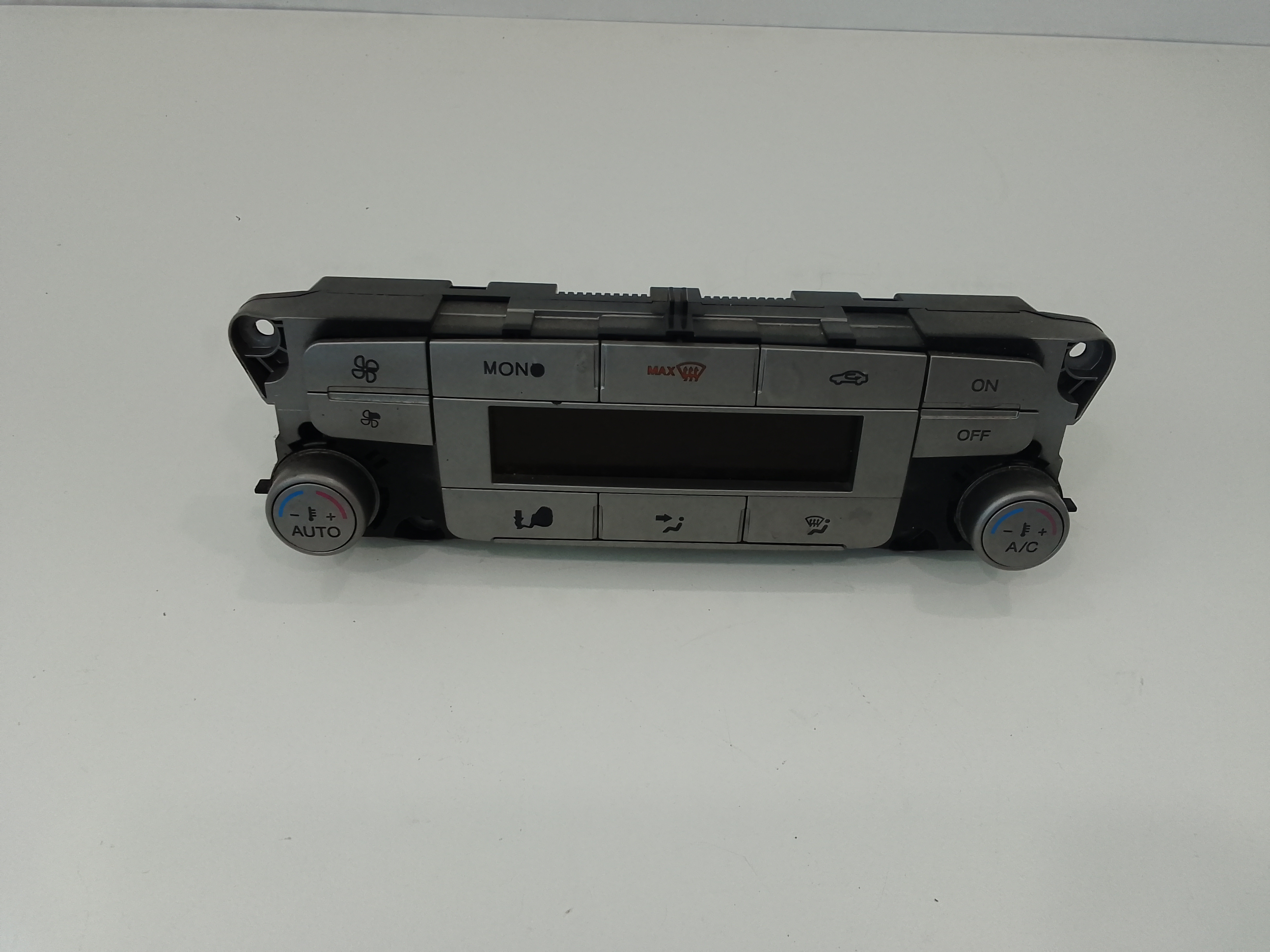 Blocco Comando Climatizzazione 1553765 Usato