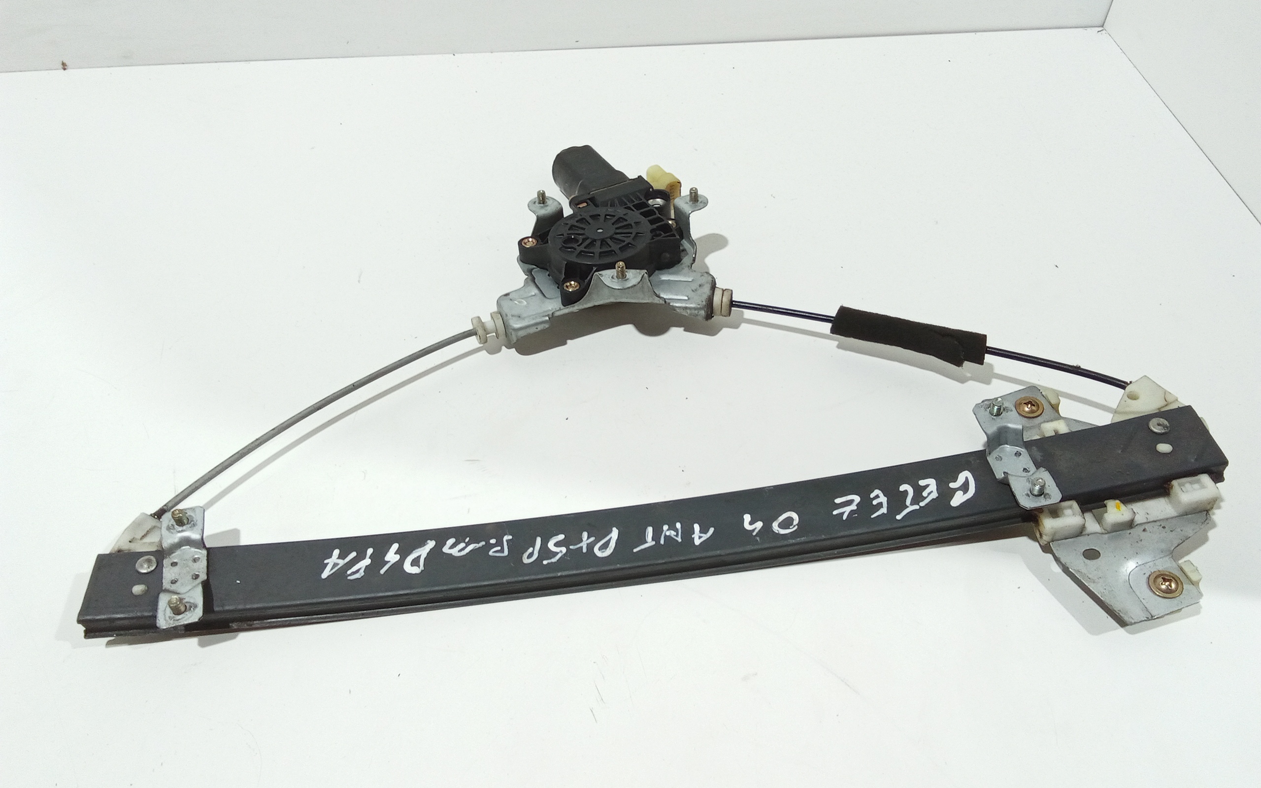 Alzacristallo Porta Ant. Destro 824021C000 Usato