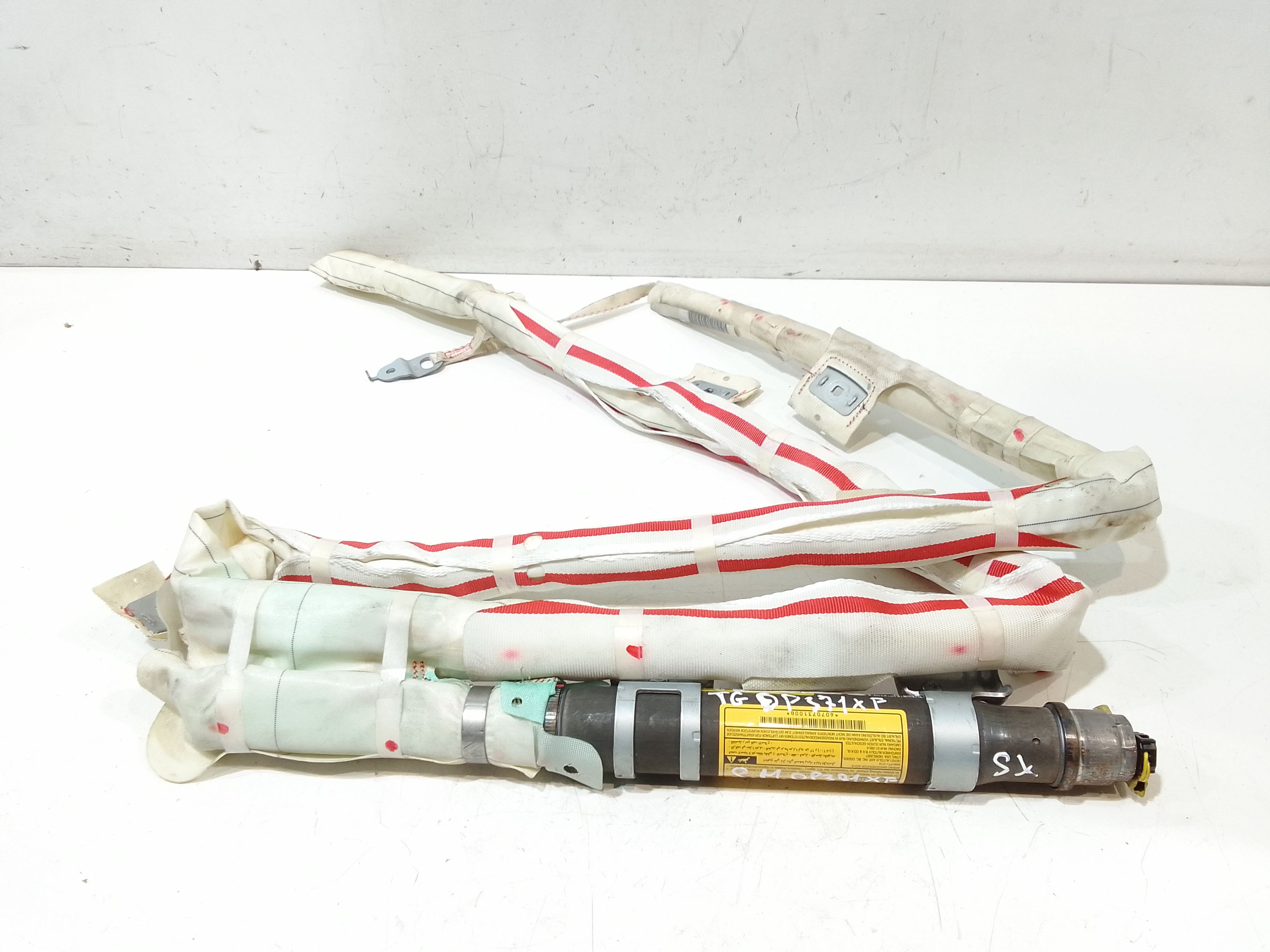 Dispositivo Airbag A Tendina Sinistro 6218042040 Usato