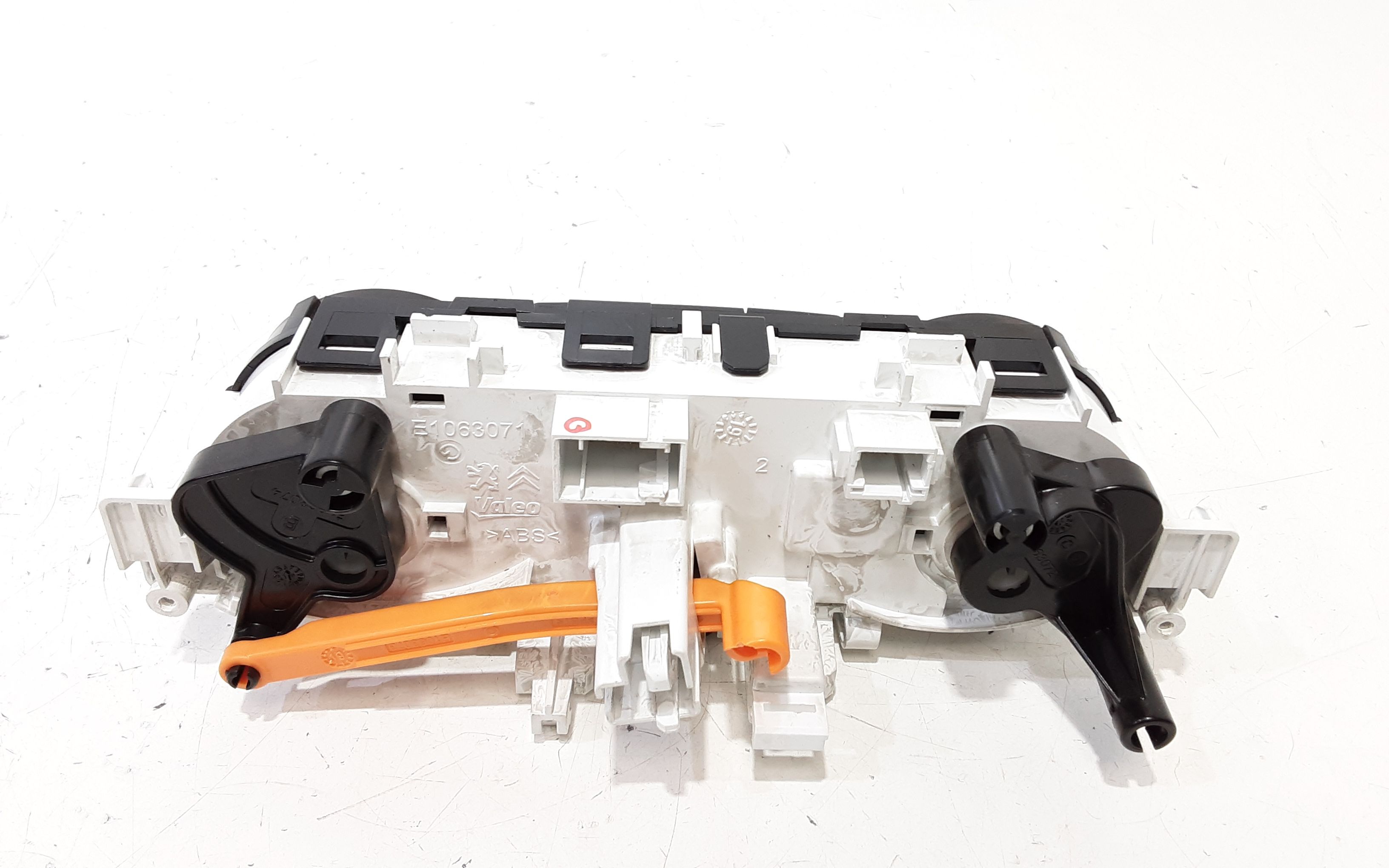 Blocco Comando Climatizzazione 96722471EY Usato